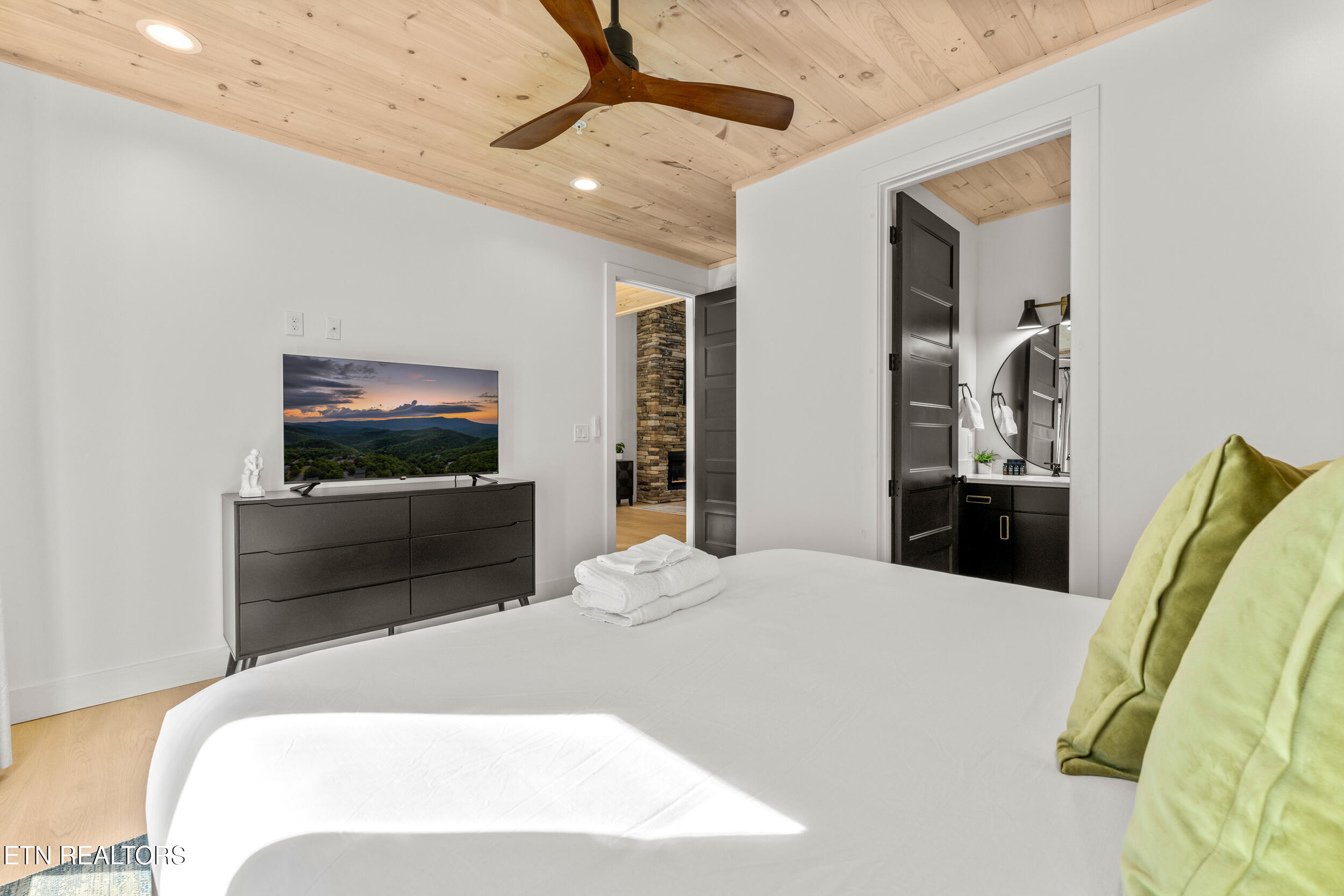 4143 Fontaine Way Gatlinburg TN 37738