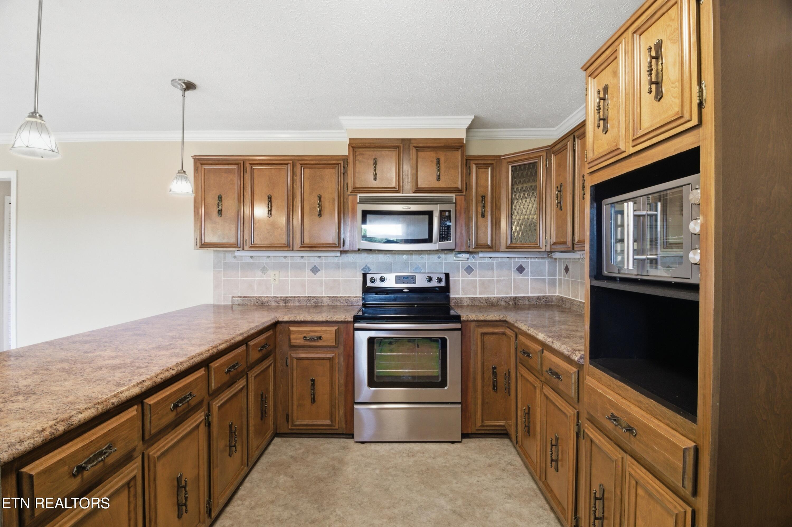 1518 E Brown School Road Maryville TN 37804