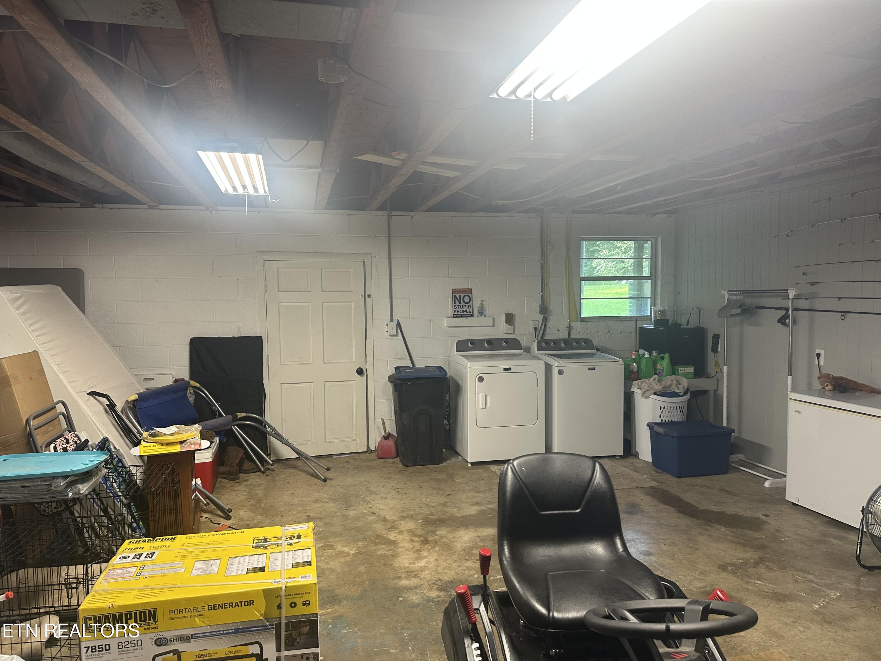 217 Bowers Circle Friendsville TN 37737