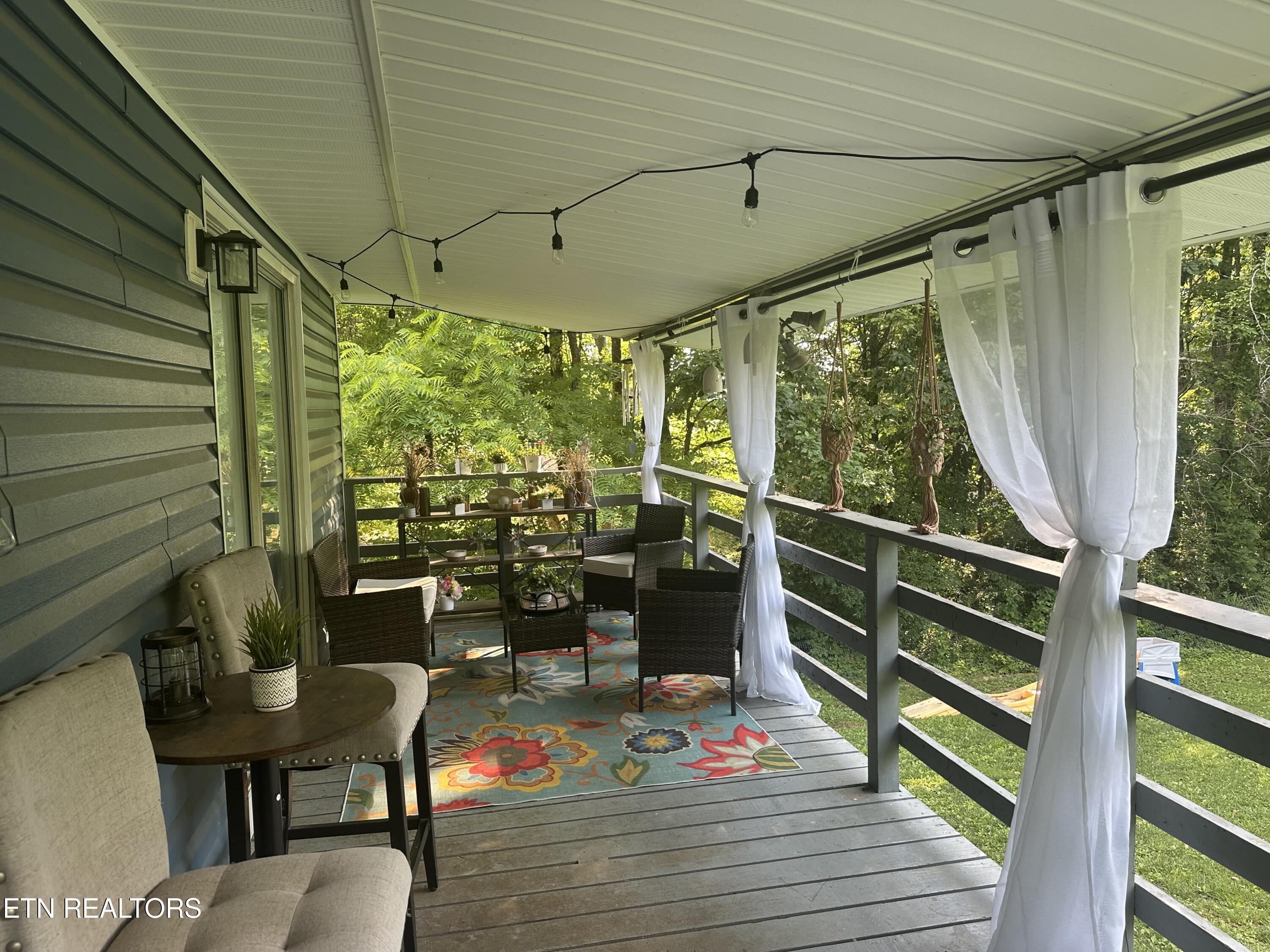 217 Bowers Circle Friendsville TN 37737