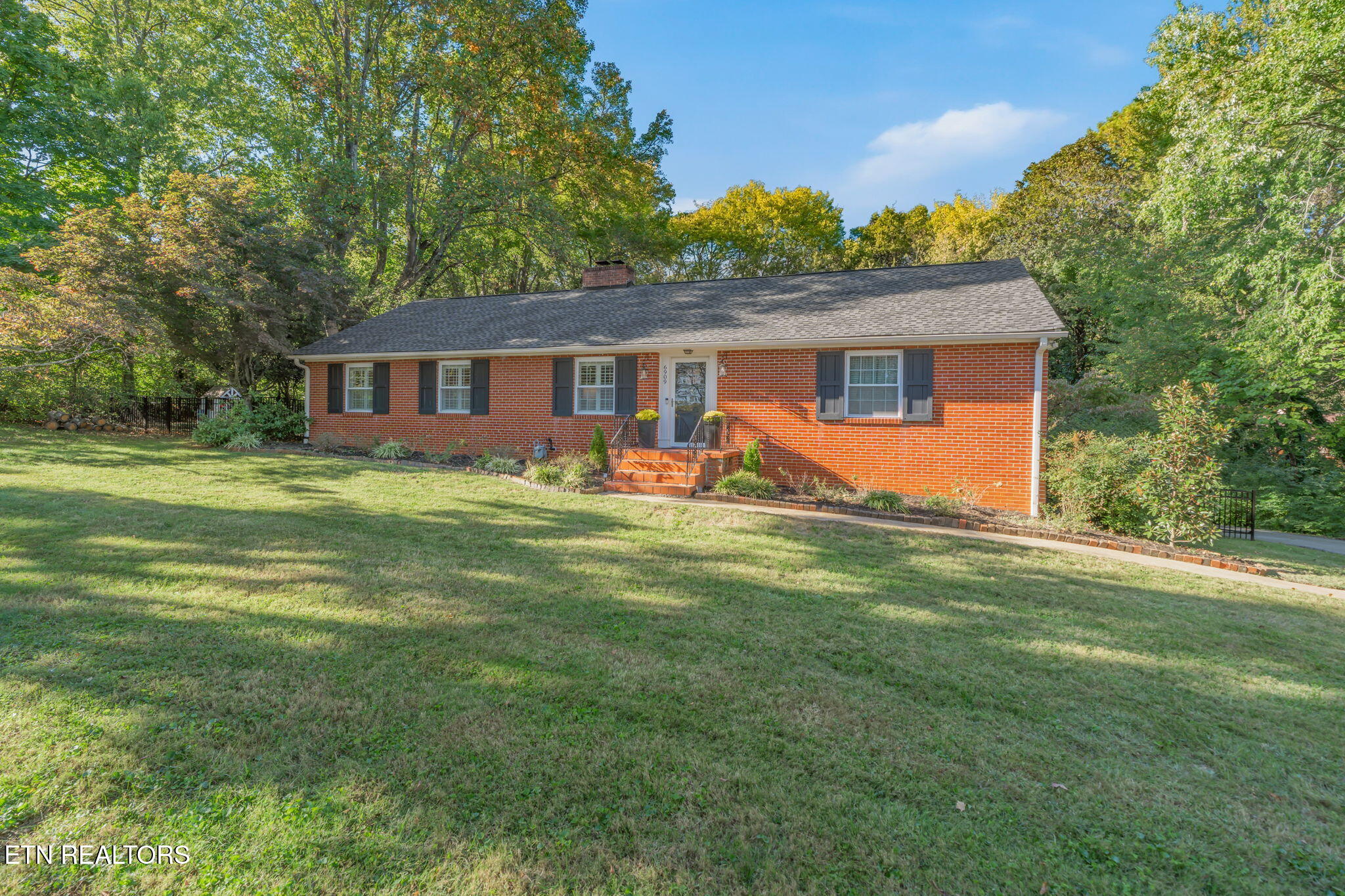 6909 Deane Hill Drive Knoxville TN 37919