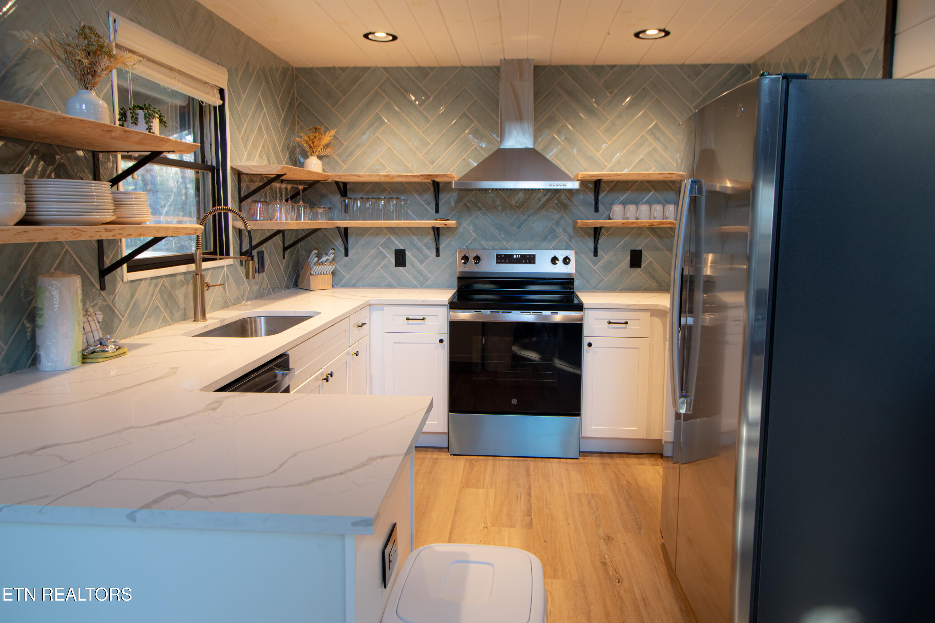 772 Lloyd Huskey Road Pigeon Forge TN 37863