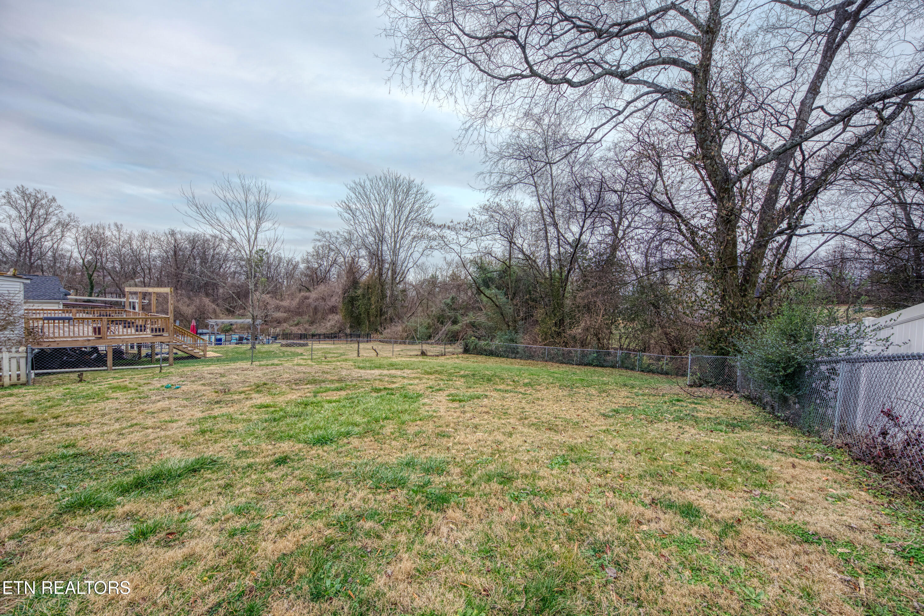 2431 Teeple Street Knoxville TN 37917