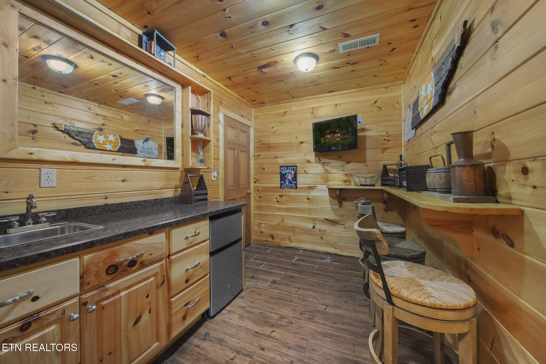 4750 Townsend Drive Gatlinburg TN 37738