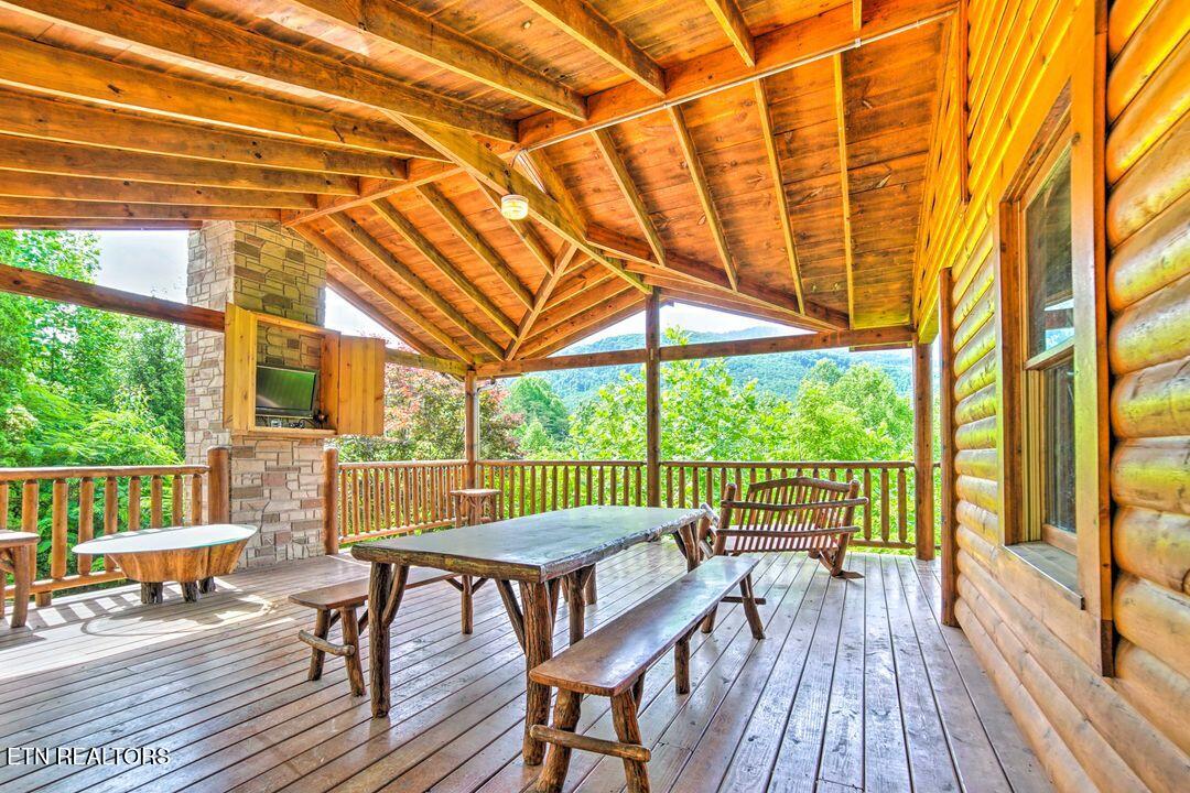 4750 Townsend Drive Gatlinburg TN 37738