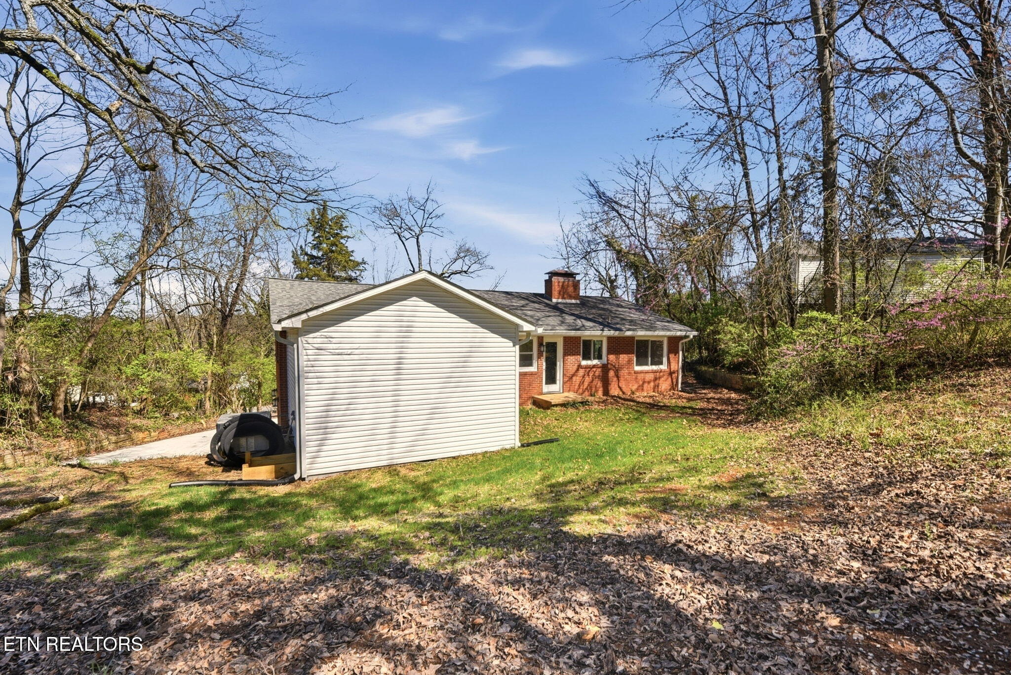 1417 SW Audena Lane Knoxville TN 37919