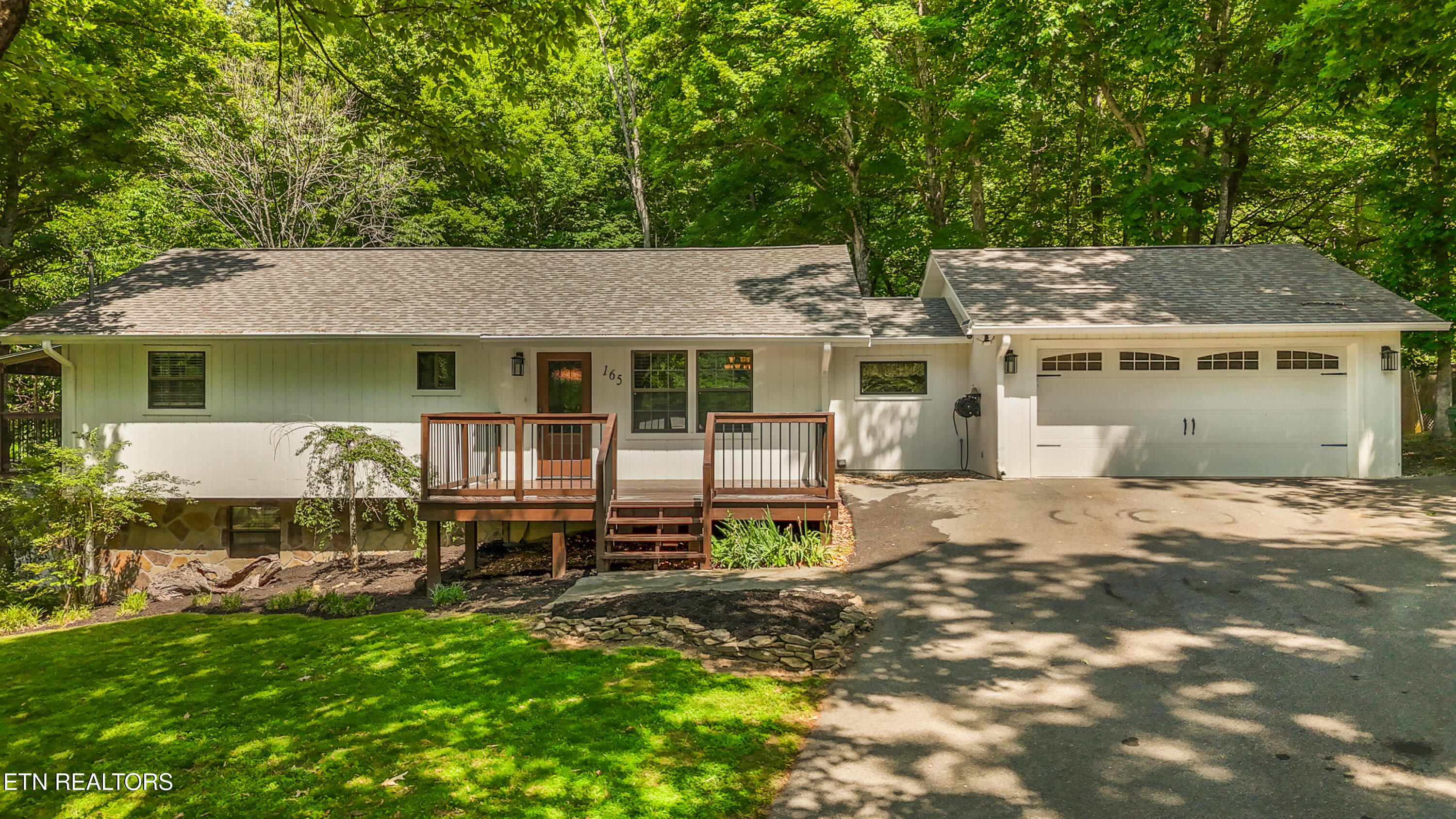 165 Lenz Drive Kodak TN 37764