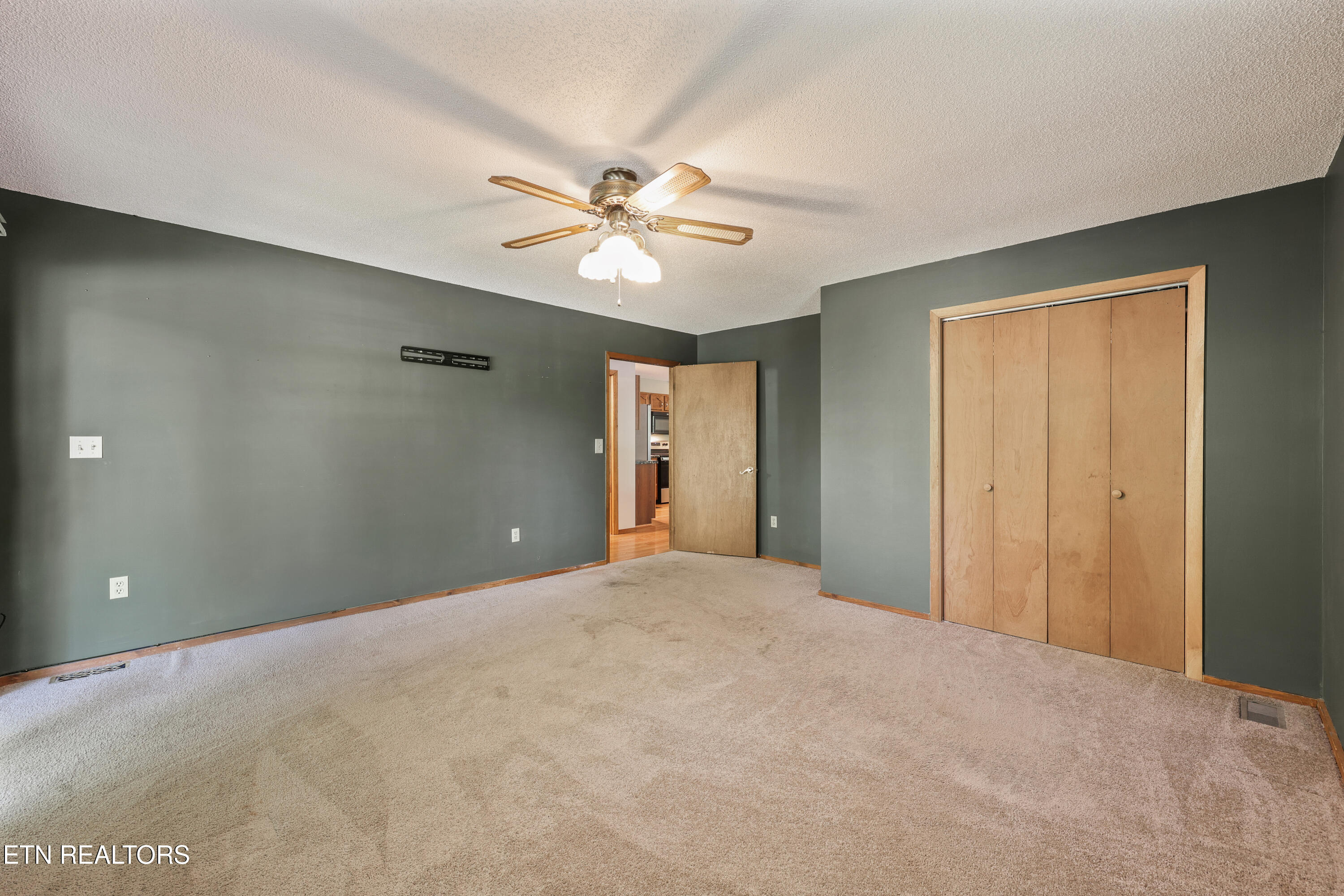 165 Lenz Drive Kodak TN 37764