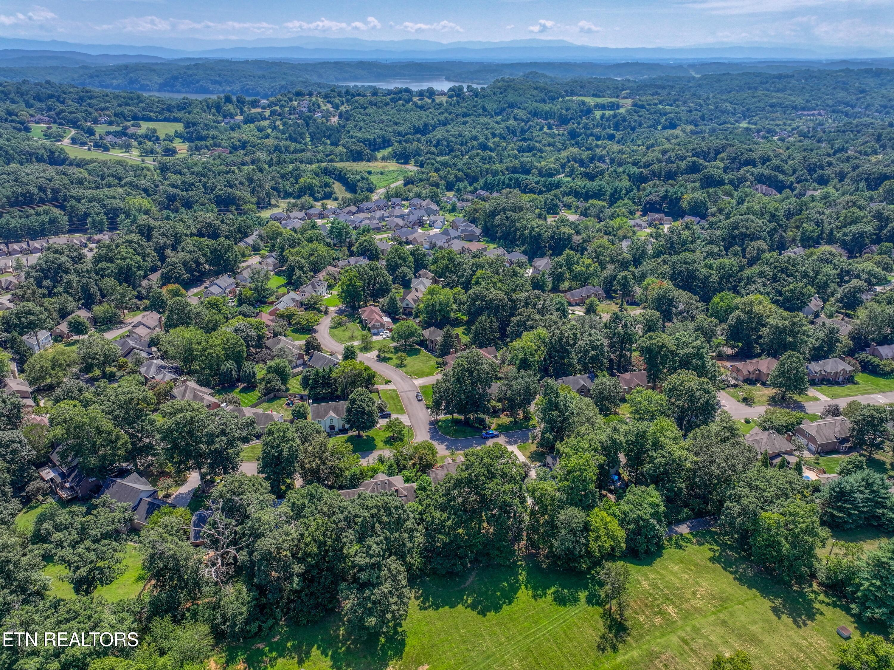 1344 Knightsbridge Drive Knoxville TN 37922