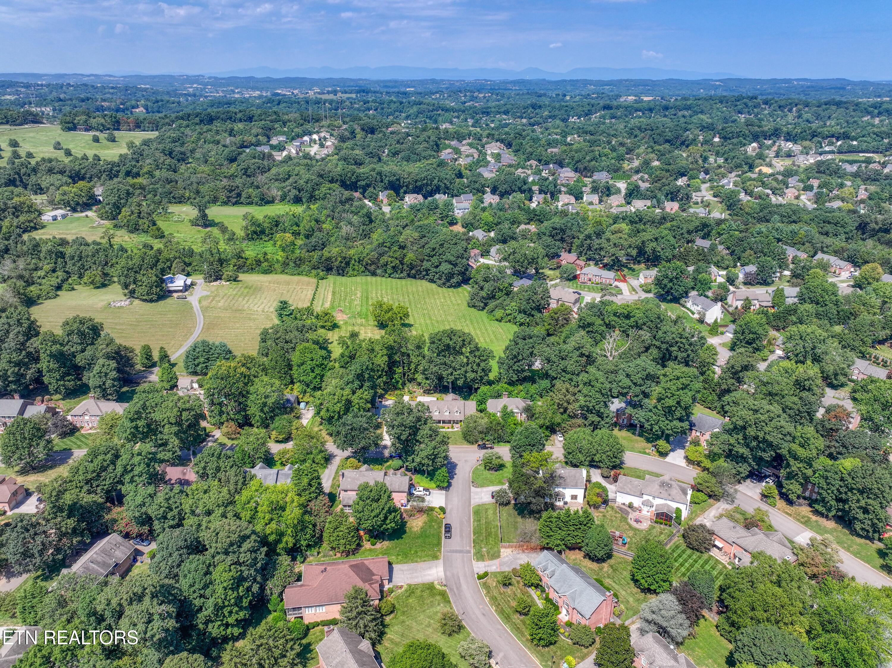 1344 Knightsbridge Drive Knoxville TN 37922