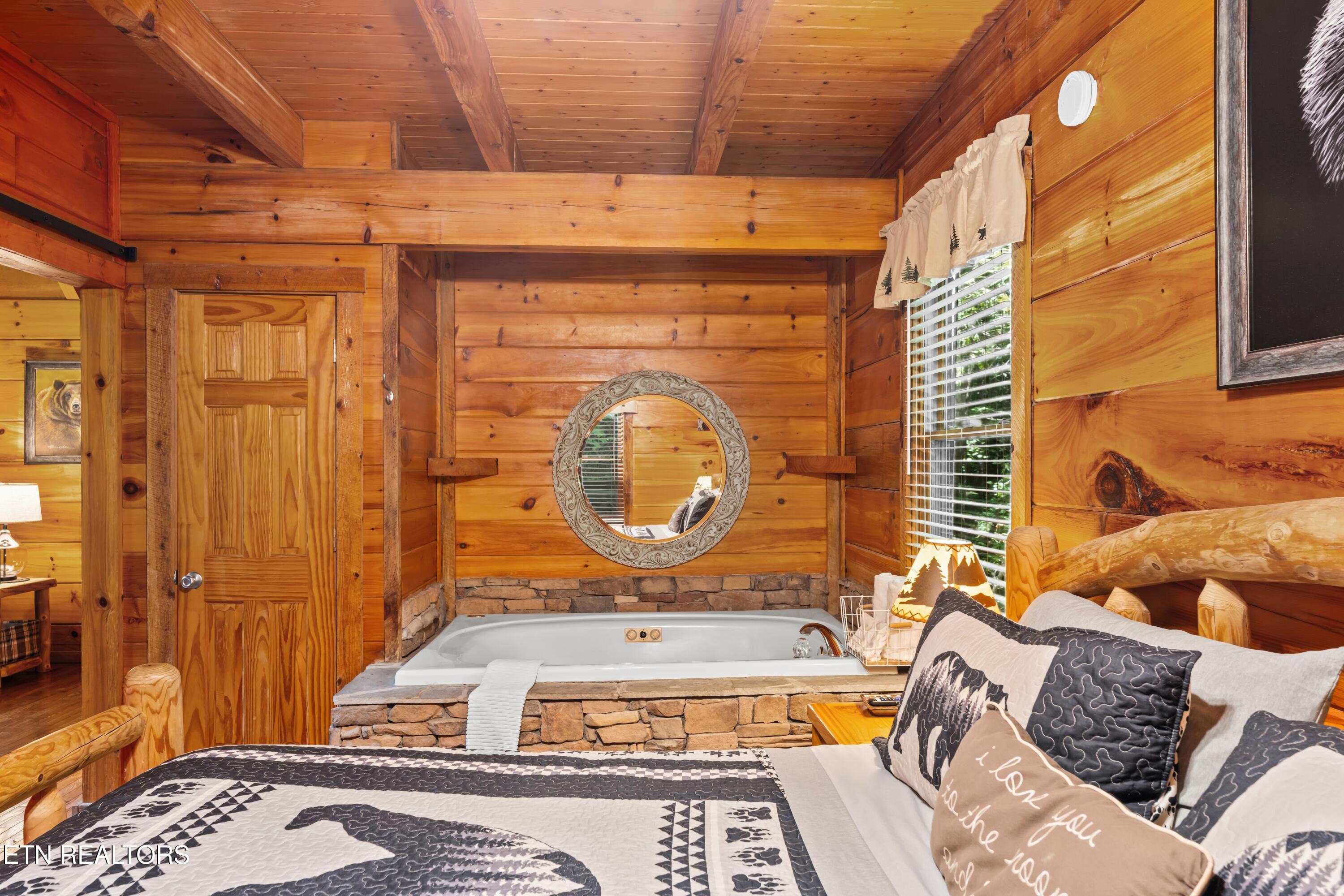1060 Sunrise Boulevard Sevierville TN 37862