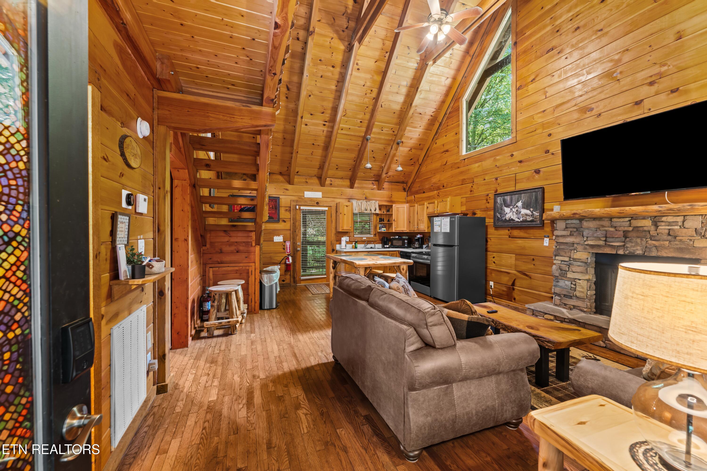 1060 Sunrise Boulevard Sevierville TN 37862