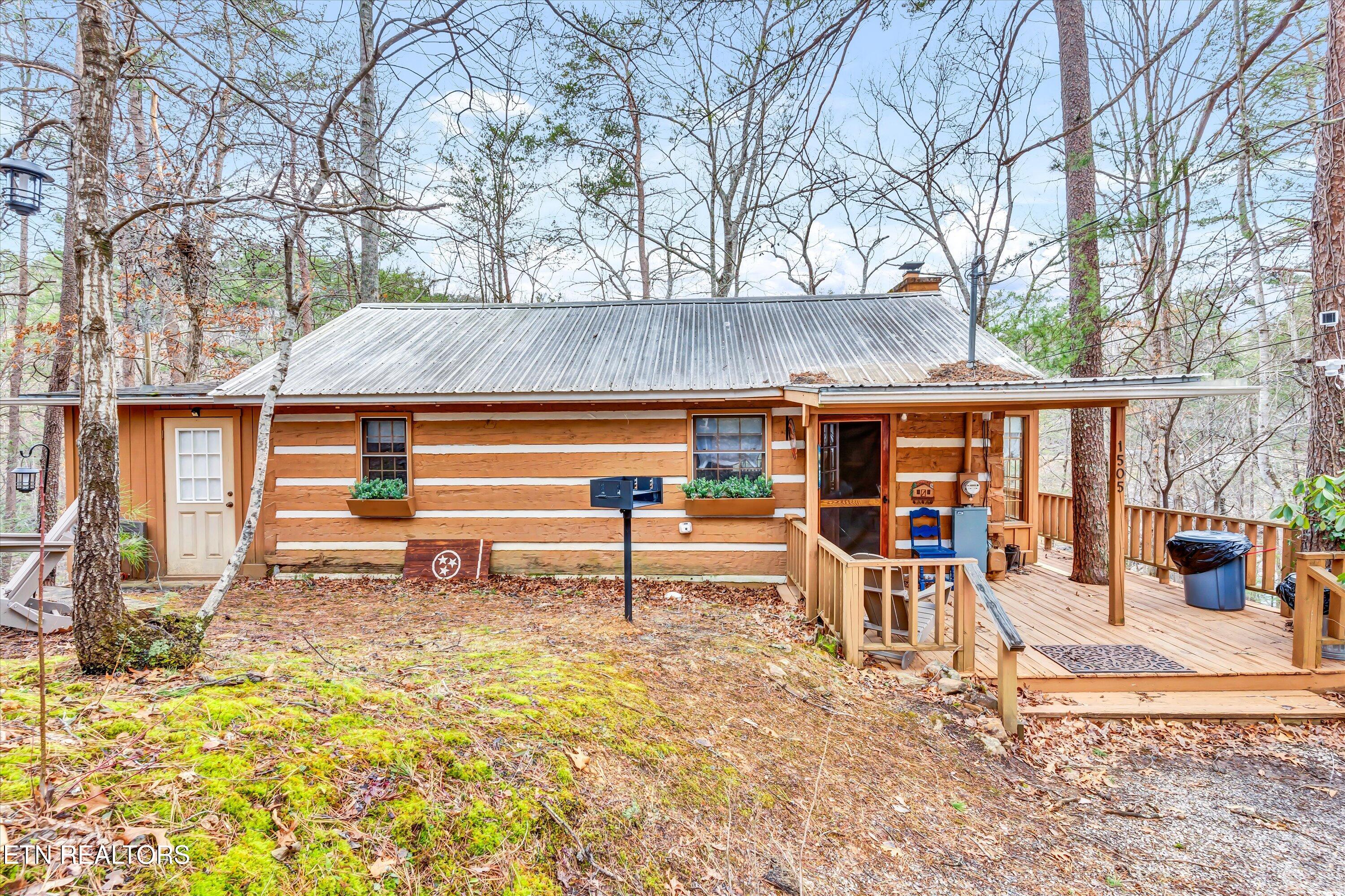 1505 Dawn Lane Sevierville TN 37876