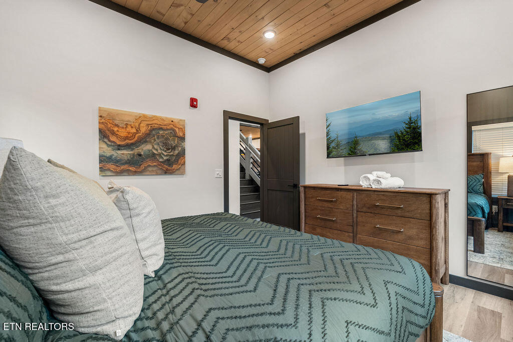 2905 Raven Fork Circle Sevierville TN 37876