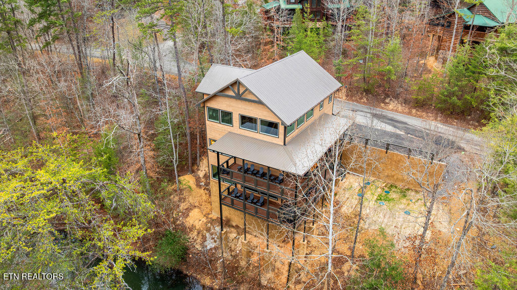 2905 Raven Fork Circle Sevierville TN 37876