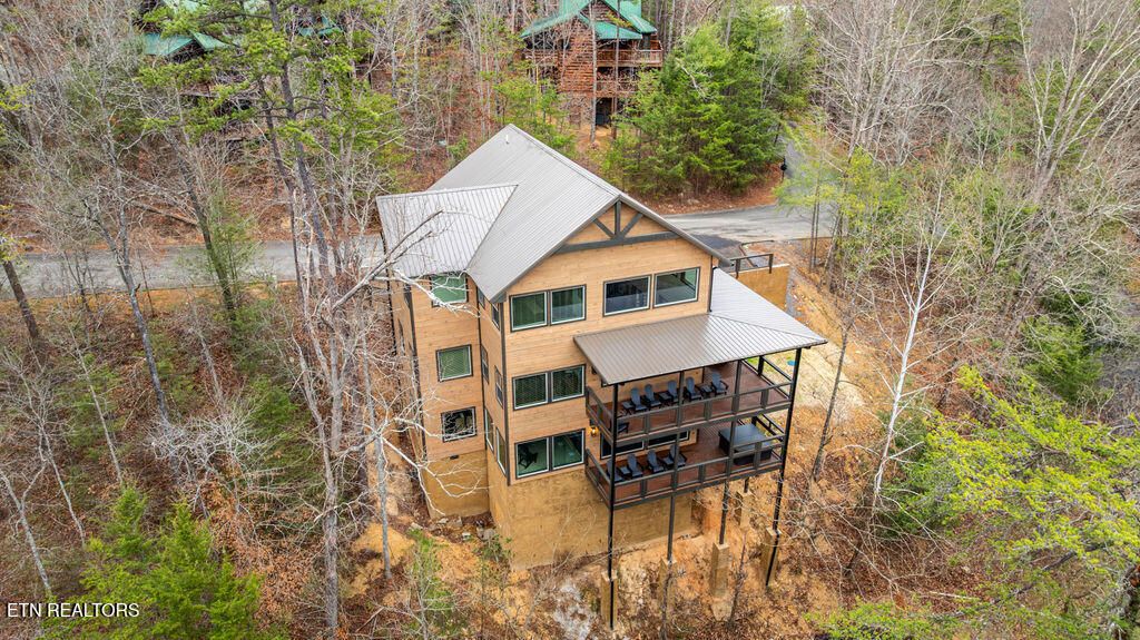 2905 Raven Fork Circle Sevierville TN 37876