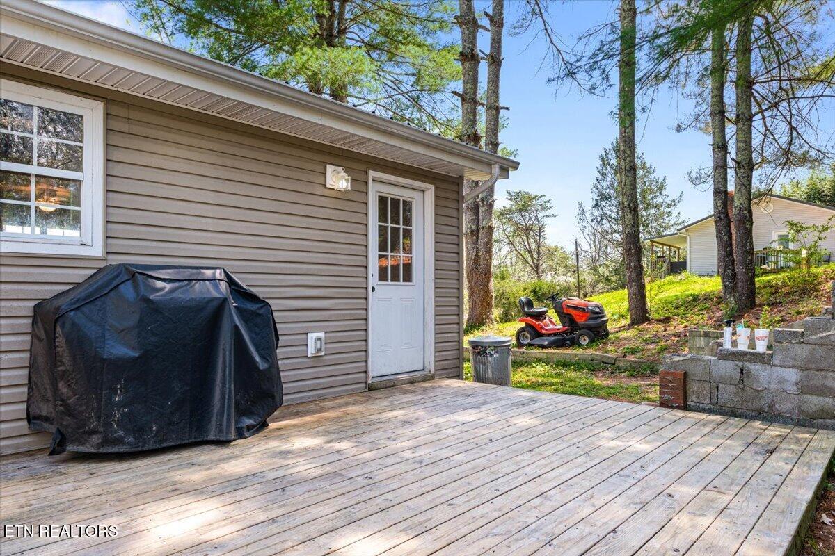 257 Gamble Lane Lafollette TN 37766
