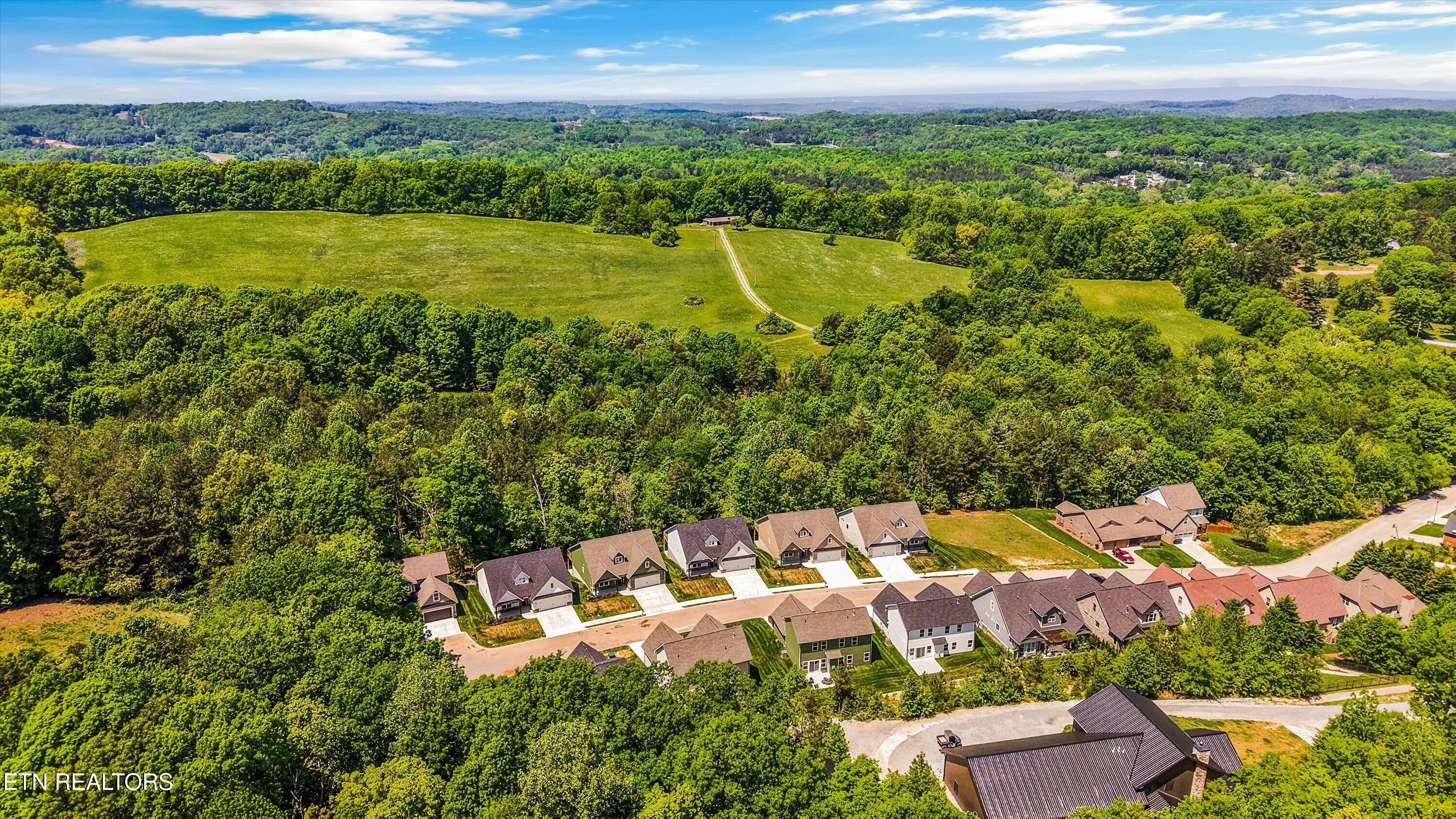 1694 Green Meadows Lane Lenoir City TN 37771