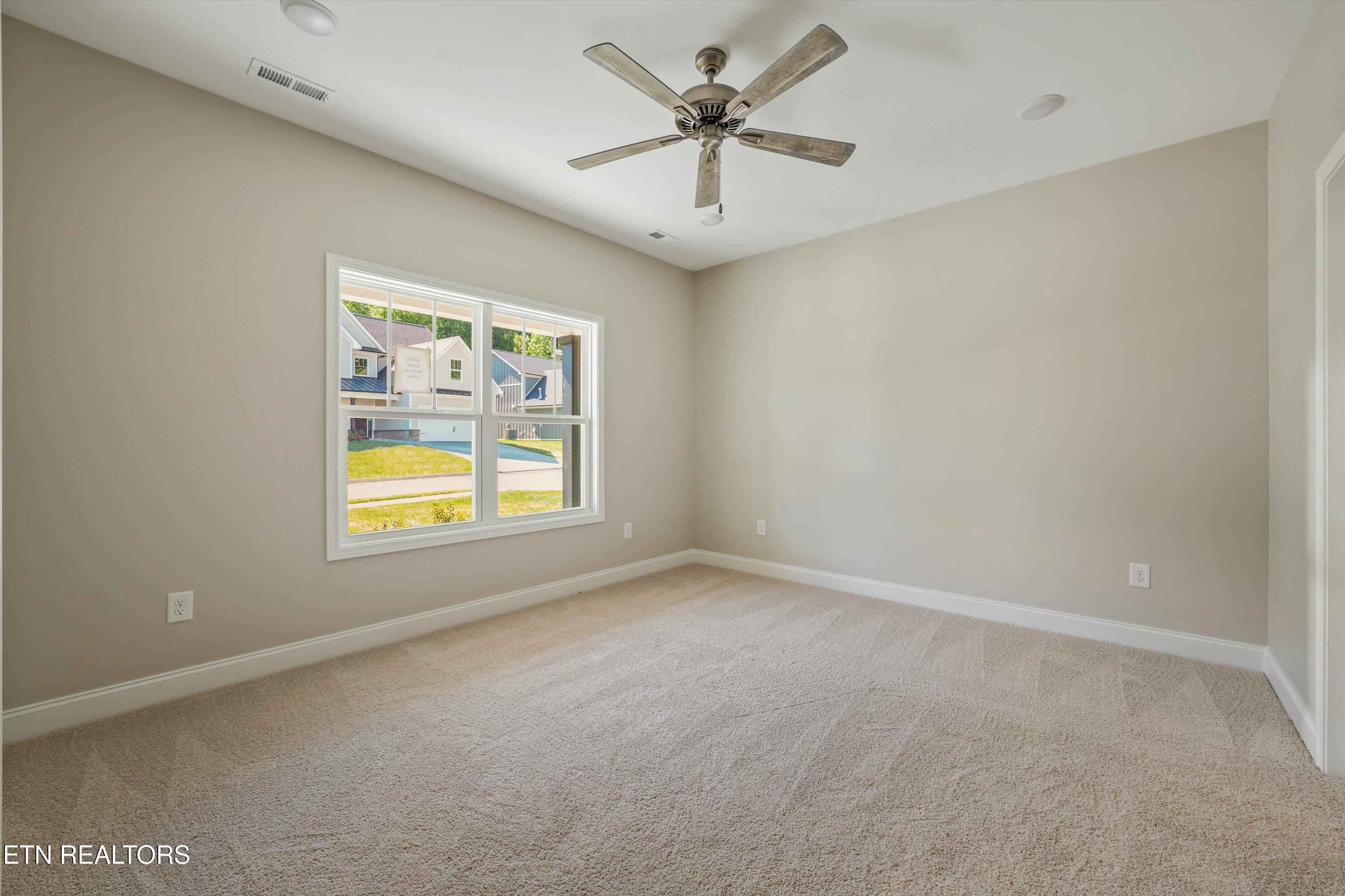 1694 Green Meadows Lane Lenoir City TN 37771