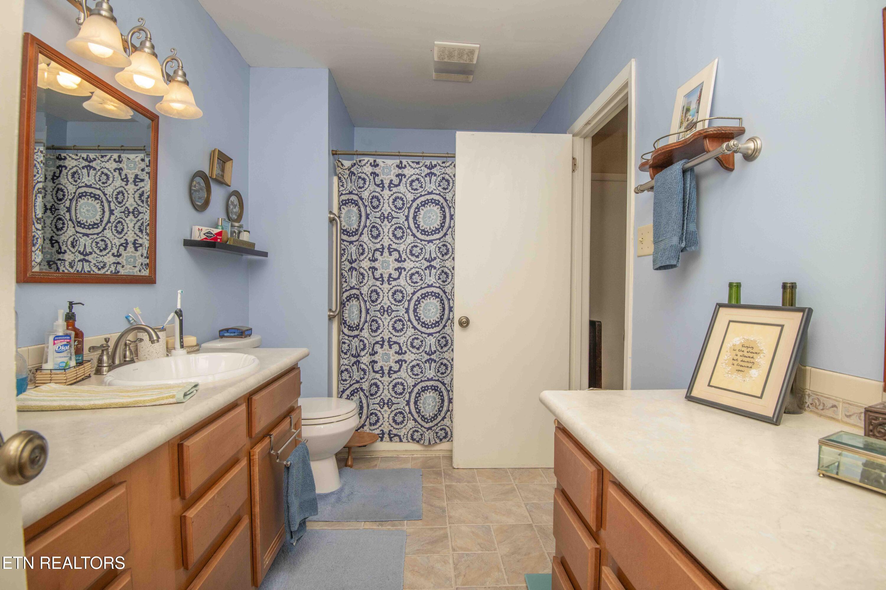 8500 Olde Colony Trail Knoxville TN 37923
