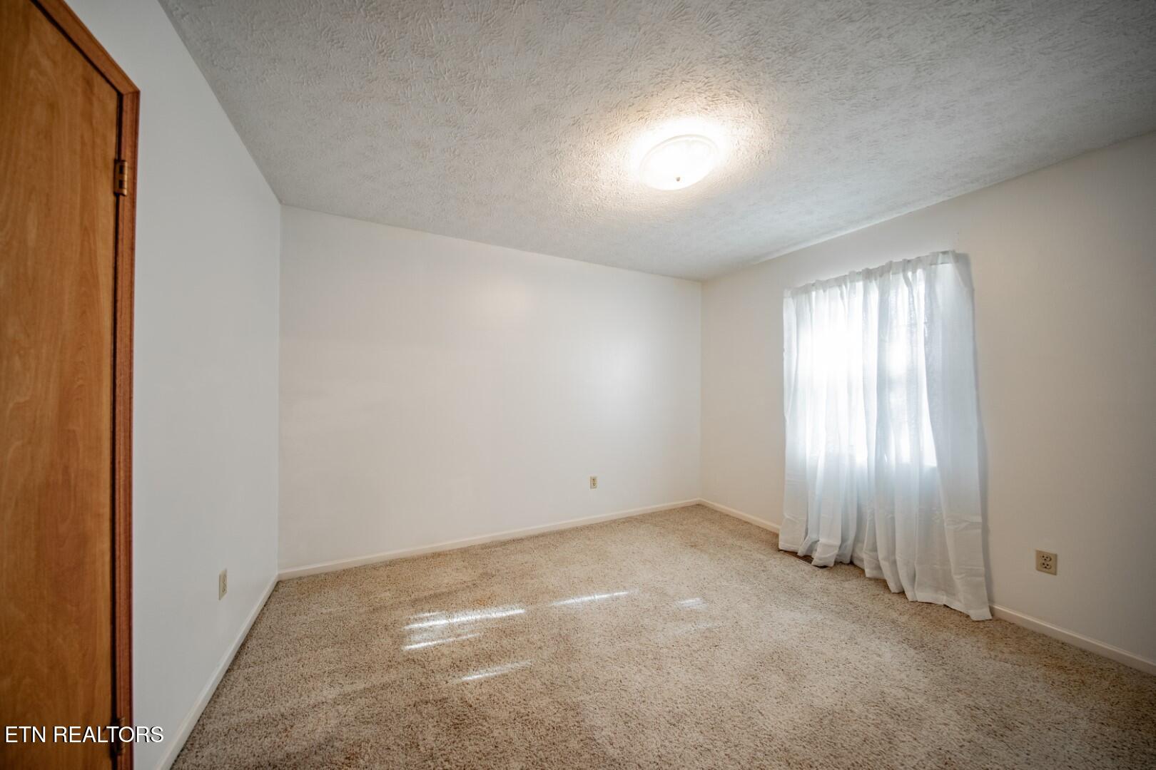 339 Bramble Lane Dandridge TN 37725