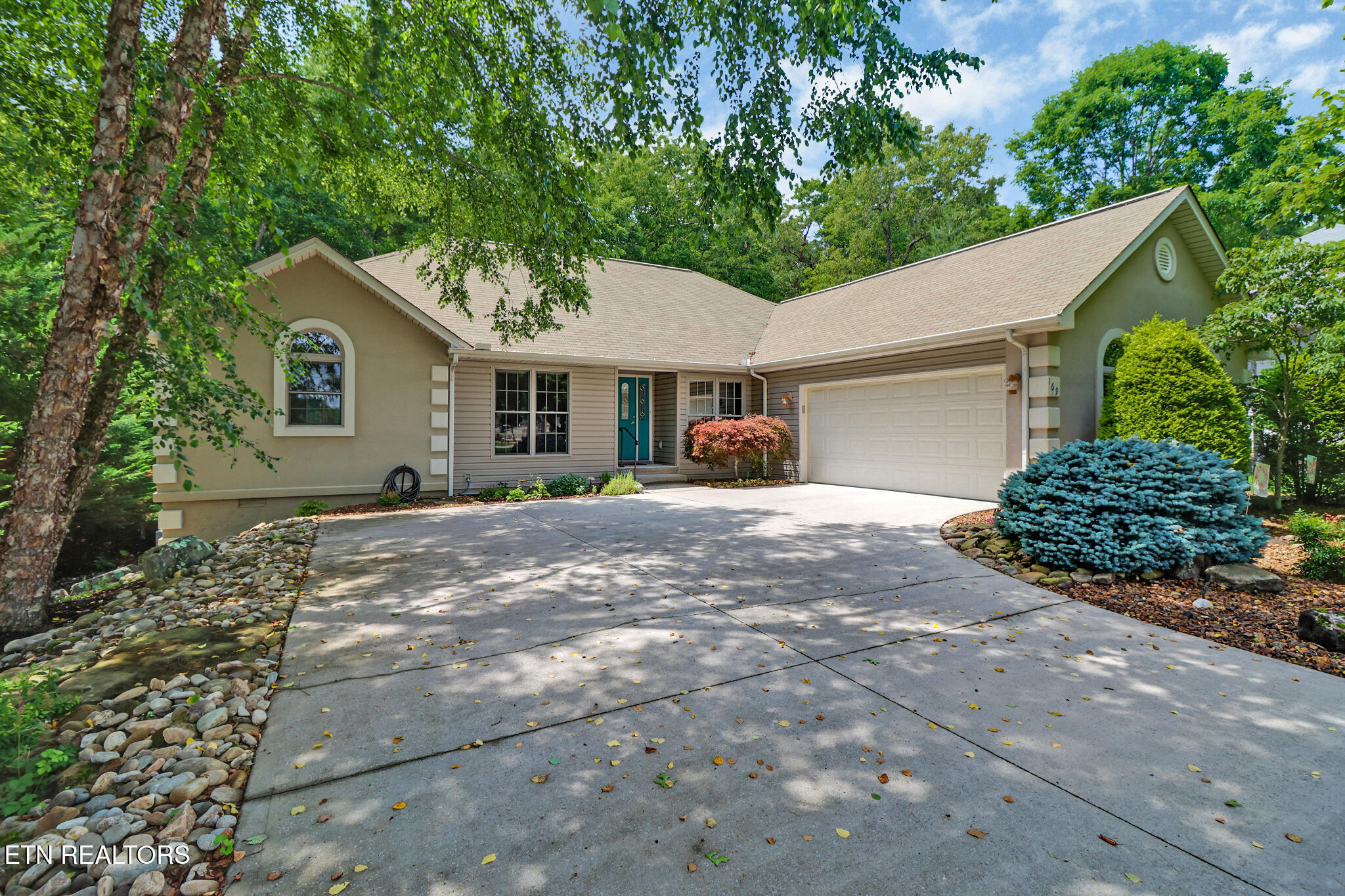 169 Forest View Drive Crossville TN 38558