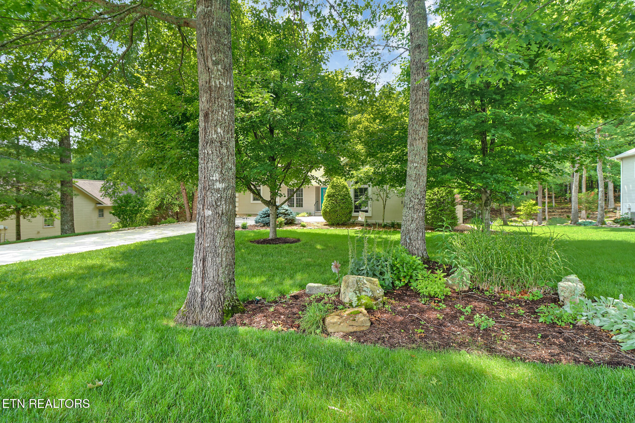 169 Forest View Drive Crossville TN 38558