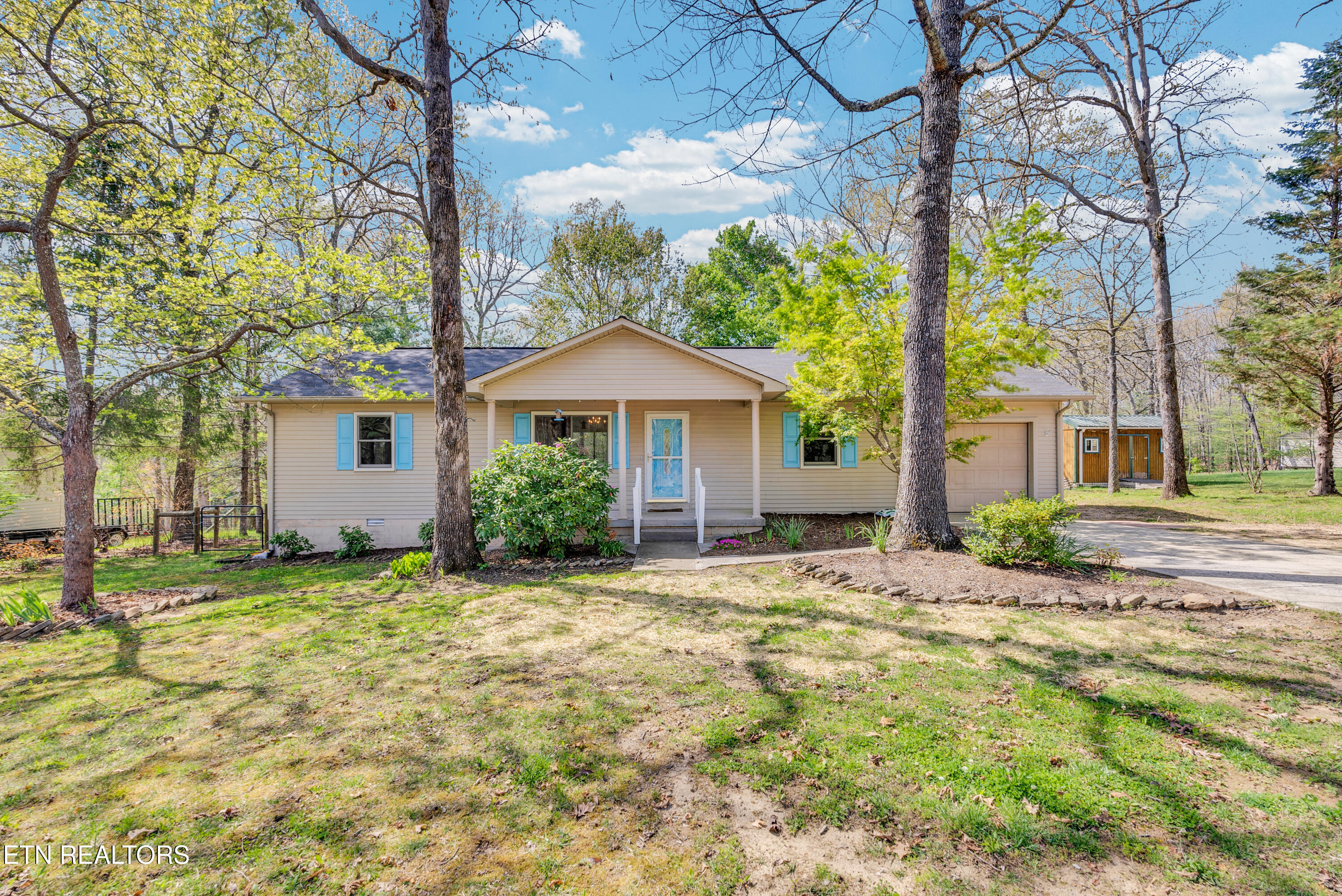 1954 Spruce Loop Crossville TN 38555