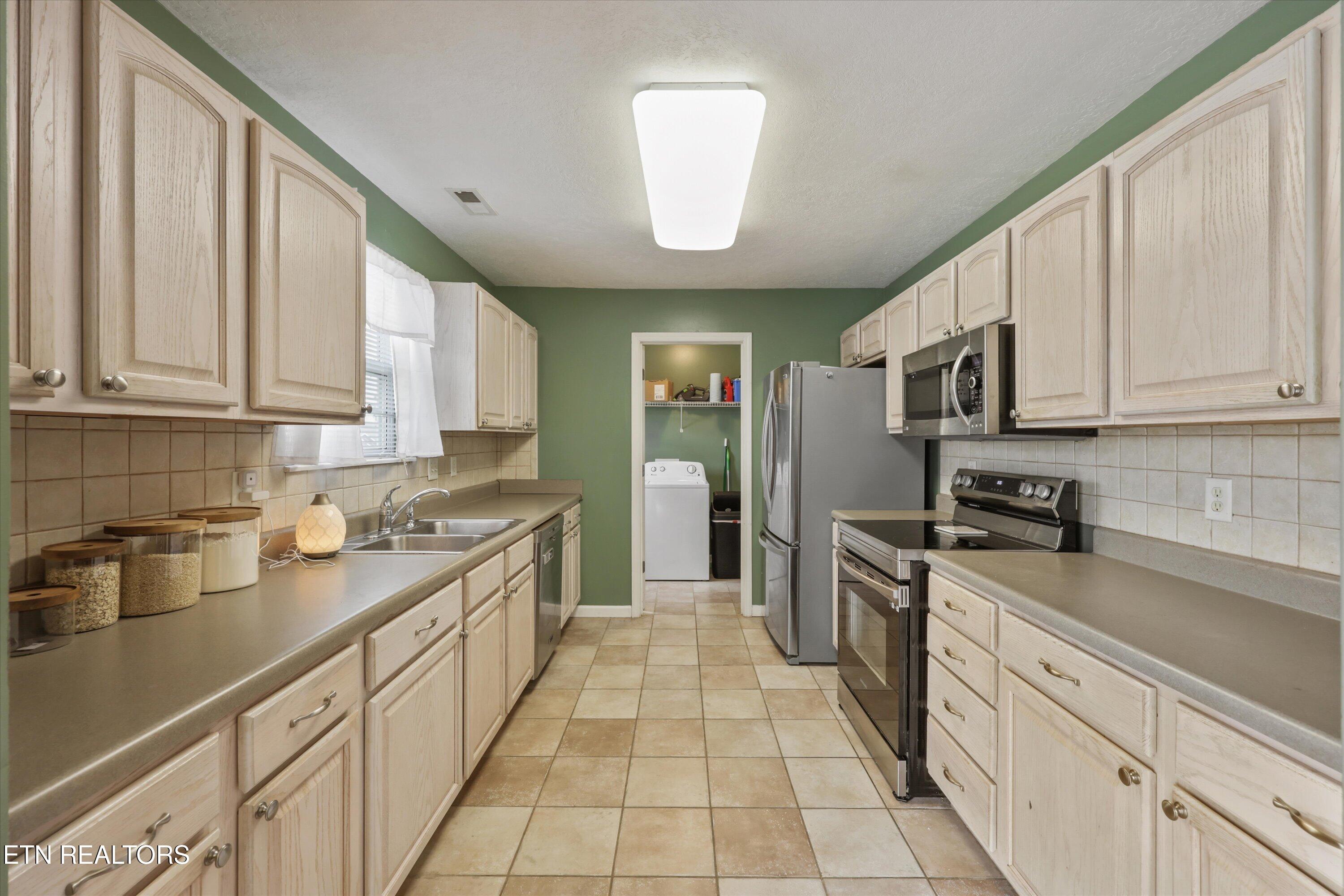 297 Booker Road Maynardville TN 37807