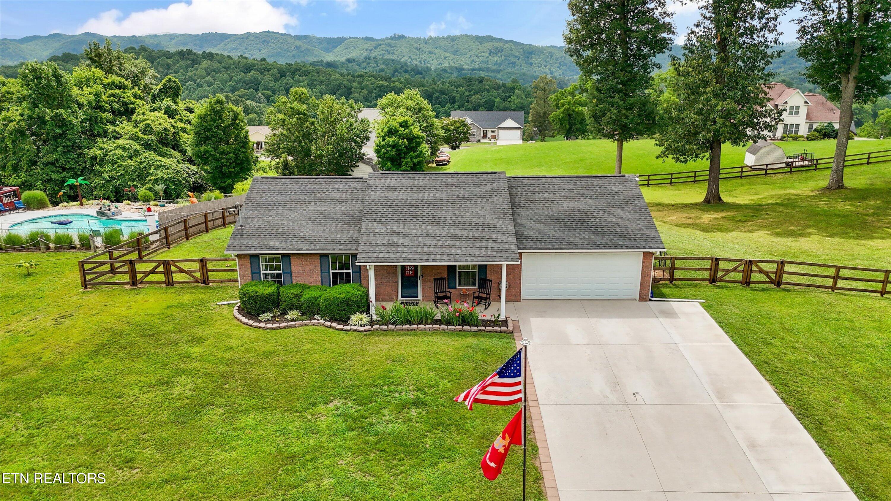 297 Booker Road Maynardville TN 37807