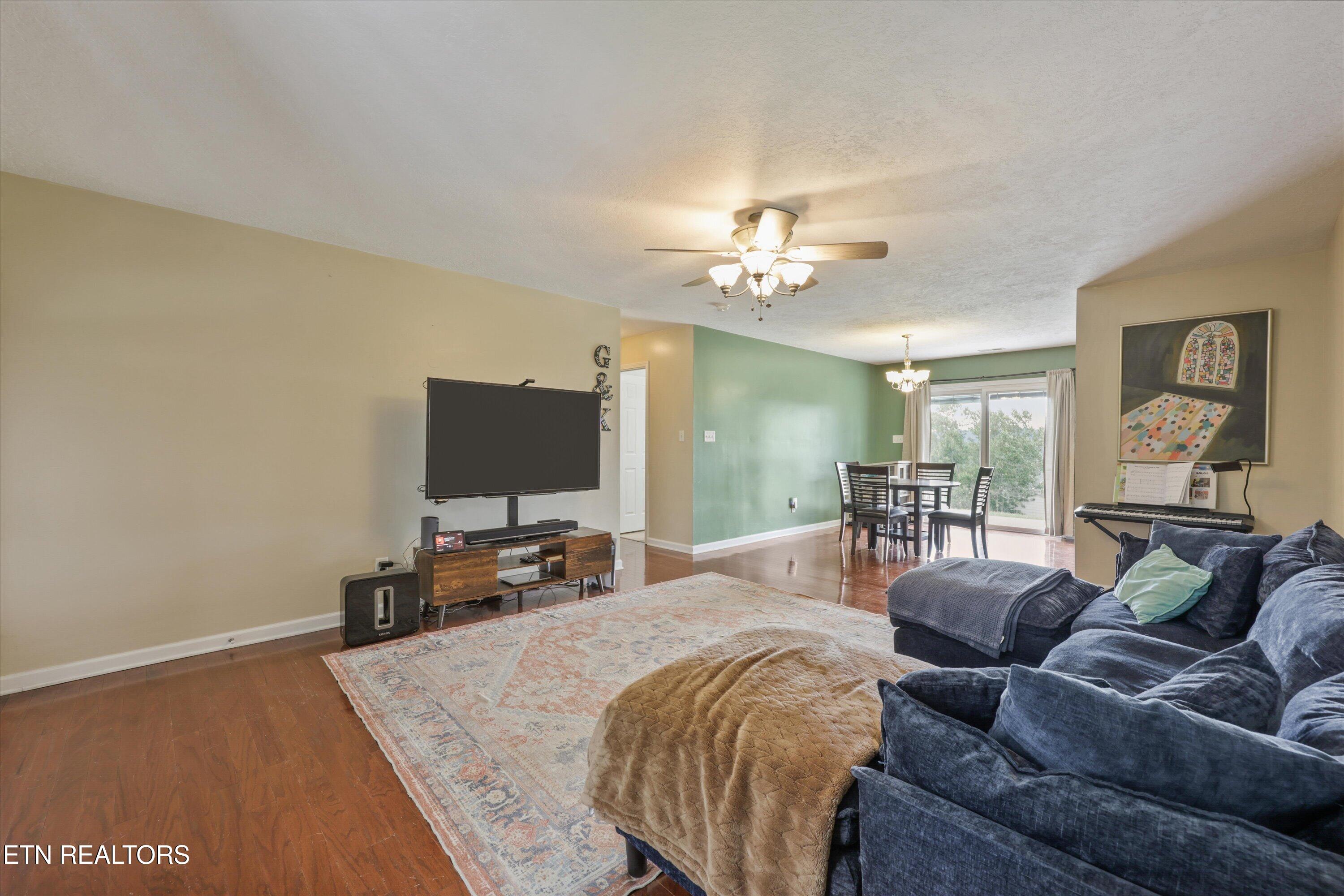 297 Booker Road Maynardville TN 37807