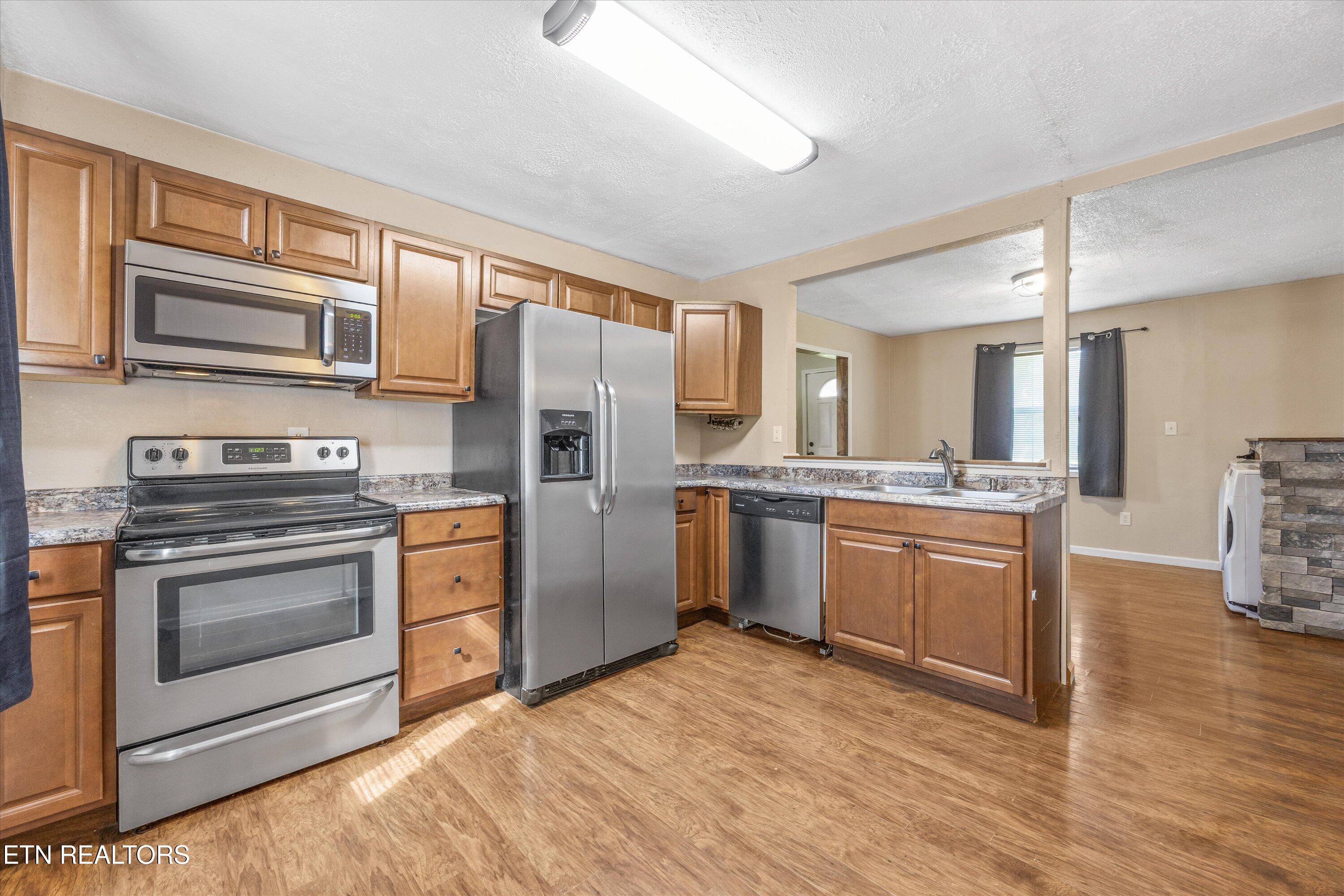 640 Camp Ridge Road Lafollette TN 37766