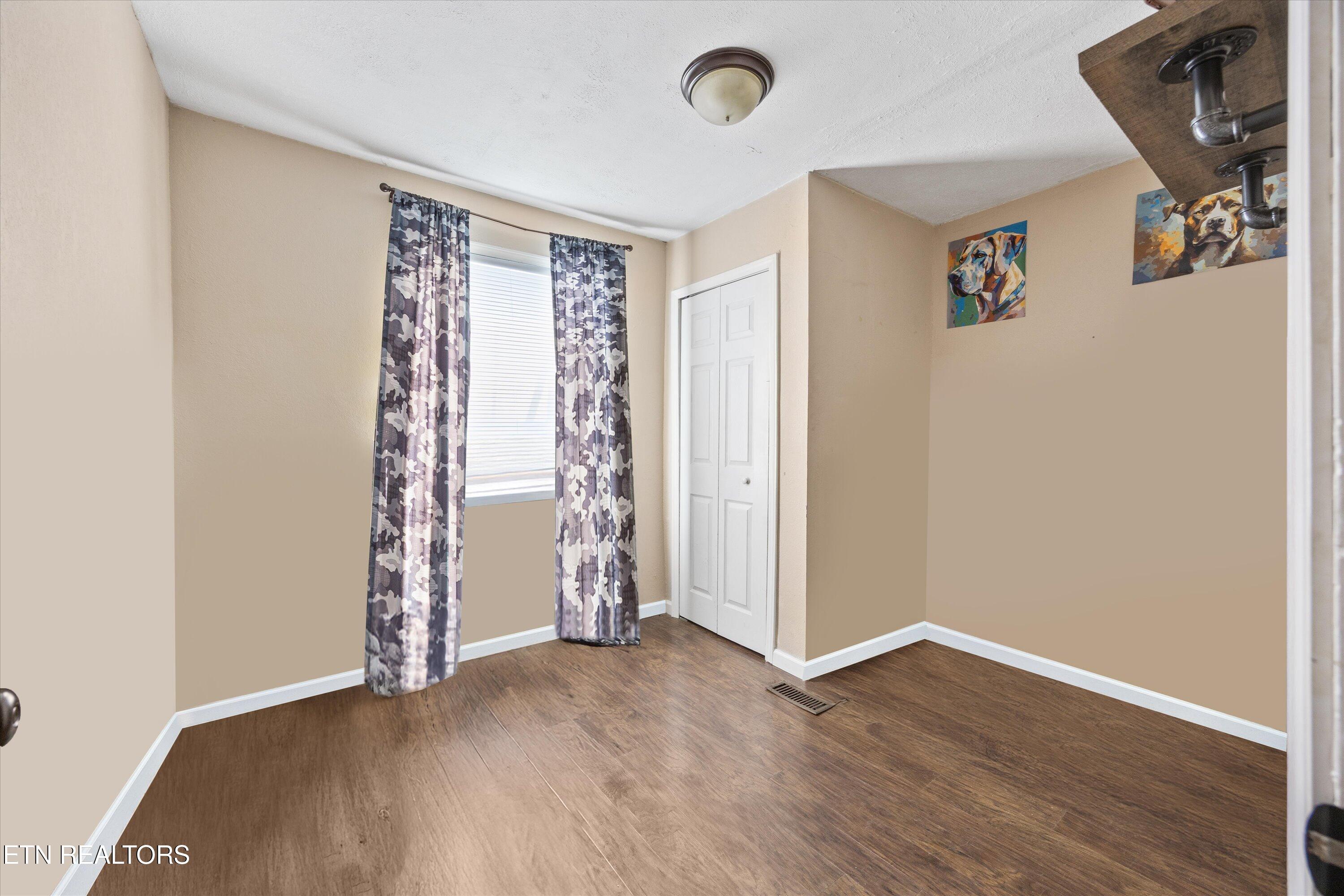640 Camp Ridge Road Lafollette TN 37766