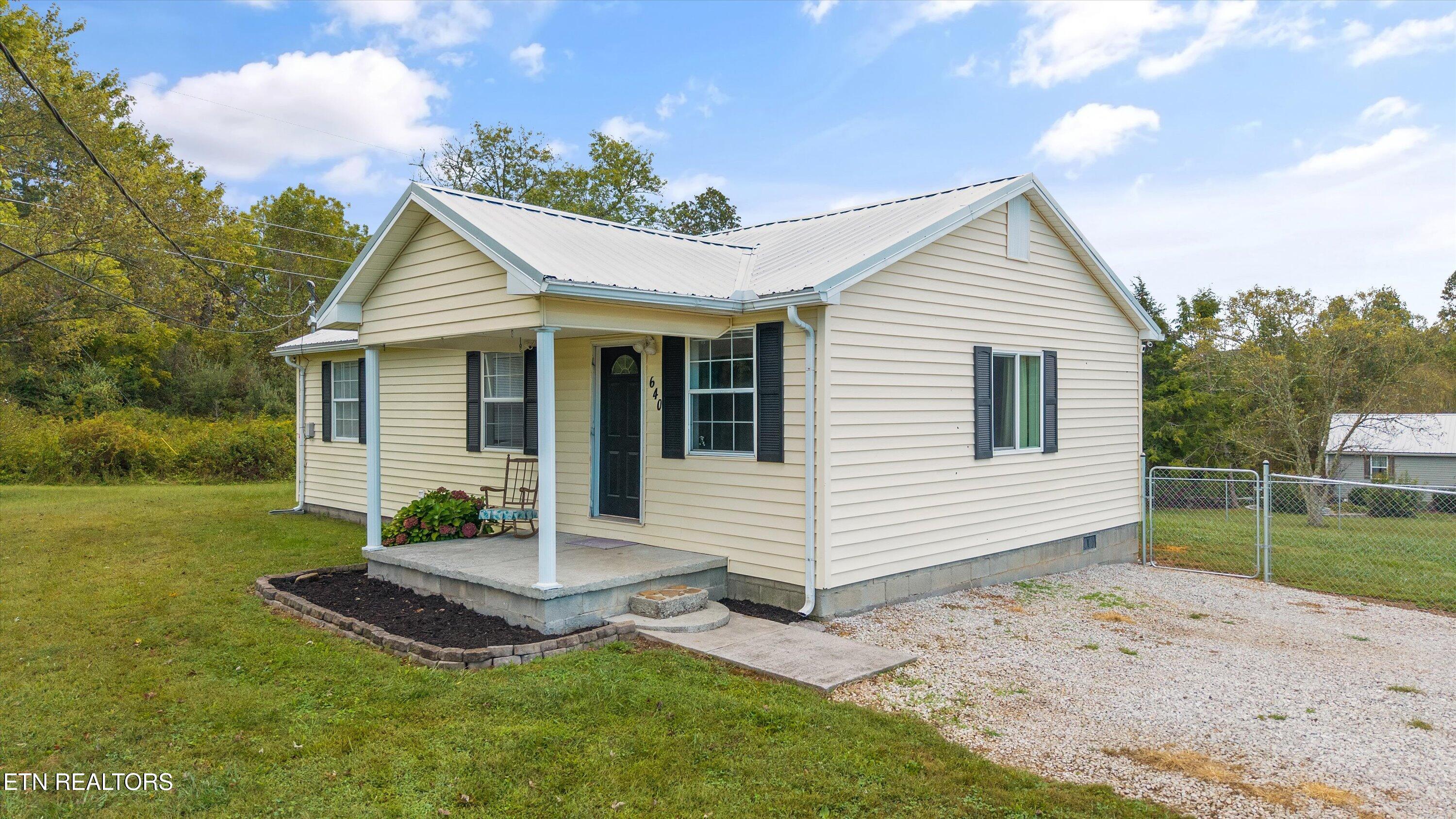 640 Camp Ridge Road Lafollette TN 37766