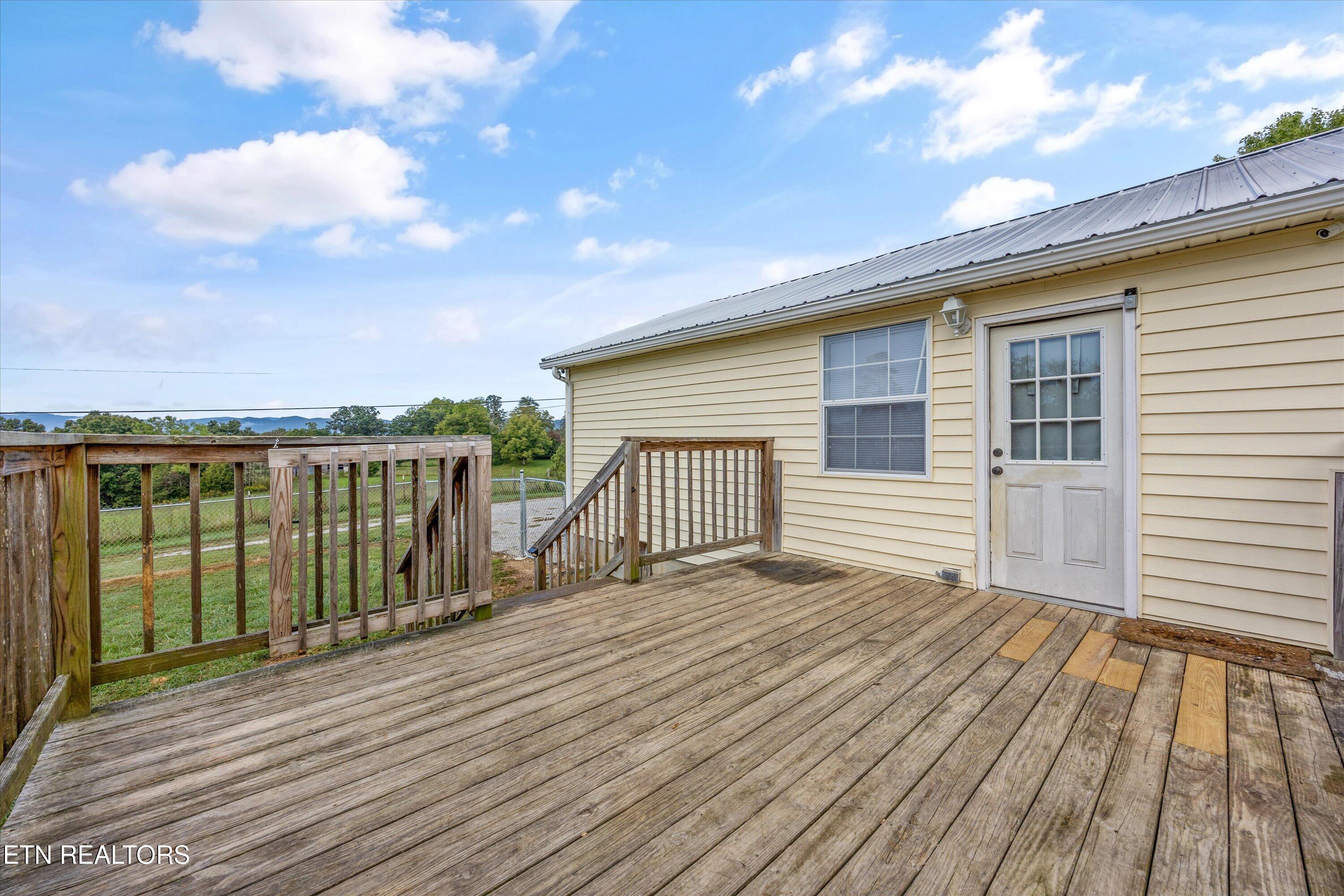 640 Camp Ridge Road Lafollette TN 37766