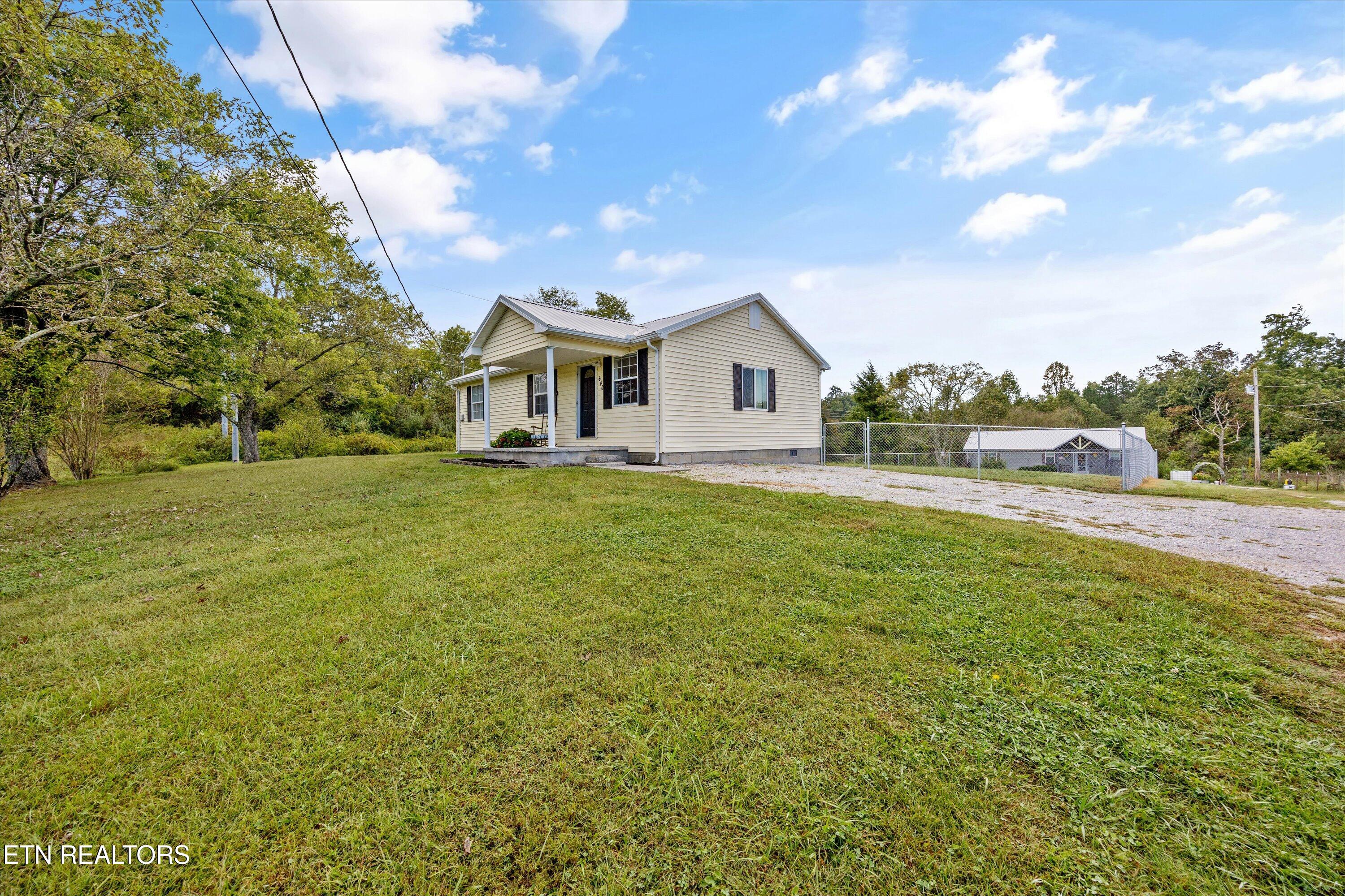 640 Camp Ridge Road Lafollette TN 37766