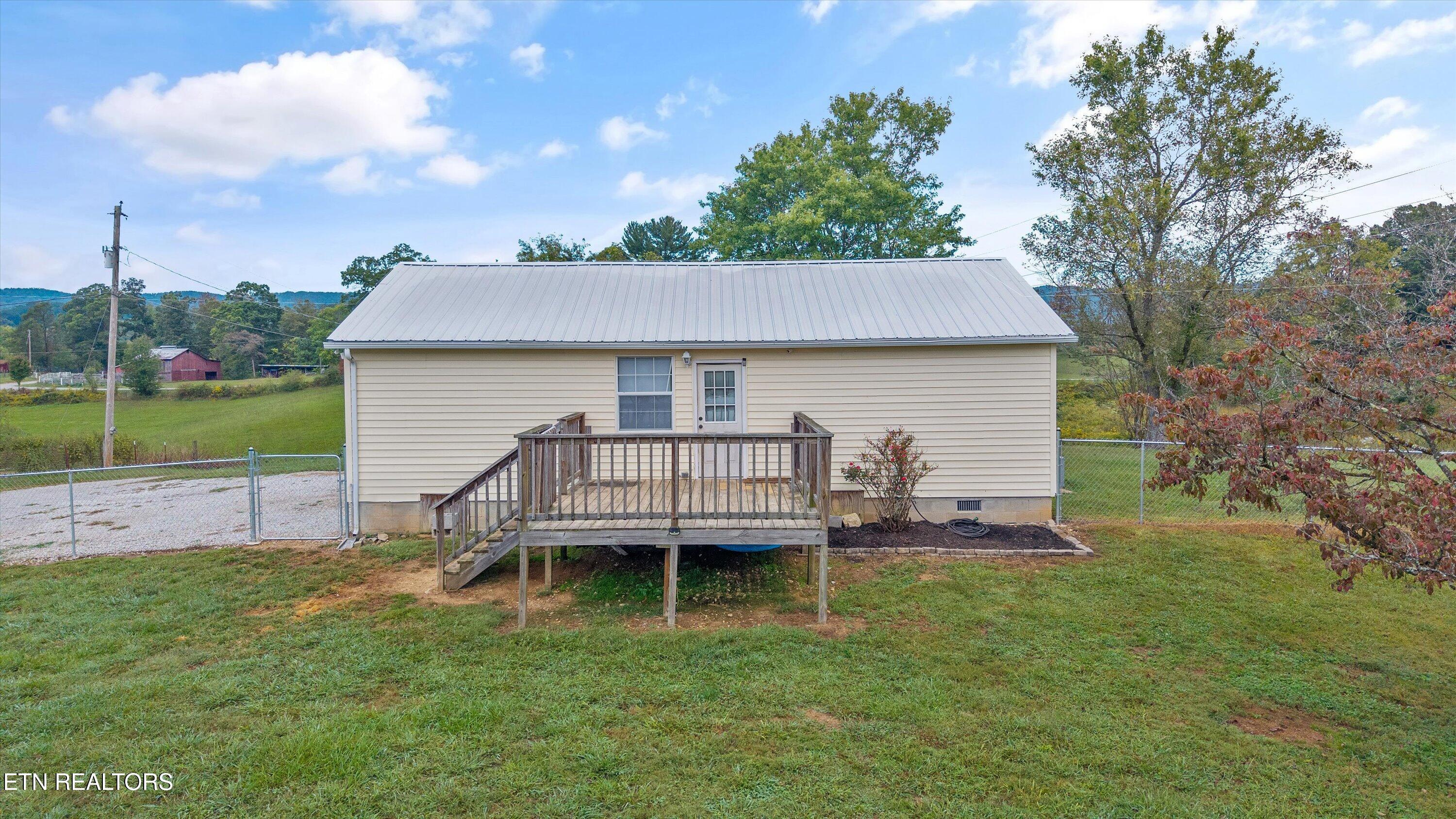 640 Camp Ridge Road Lafollette TN 37766