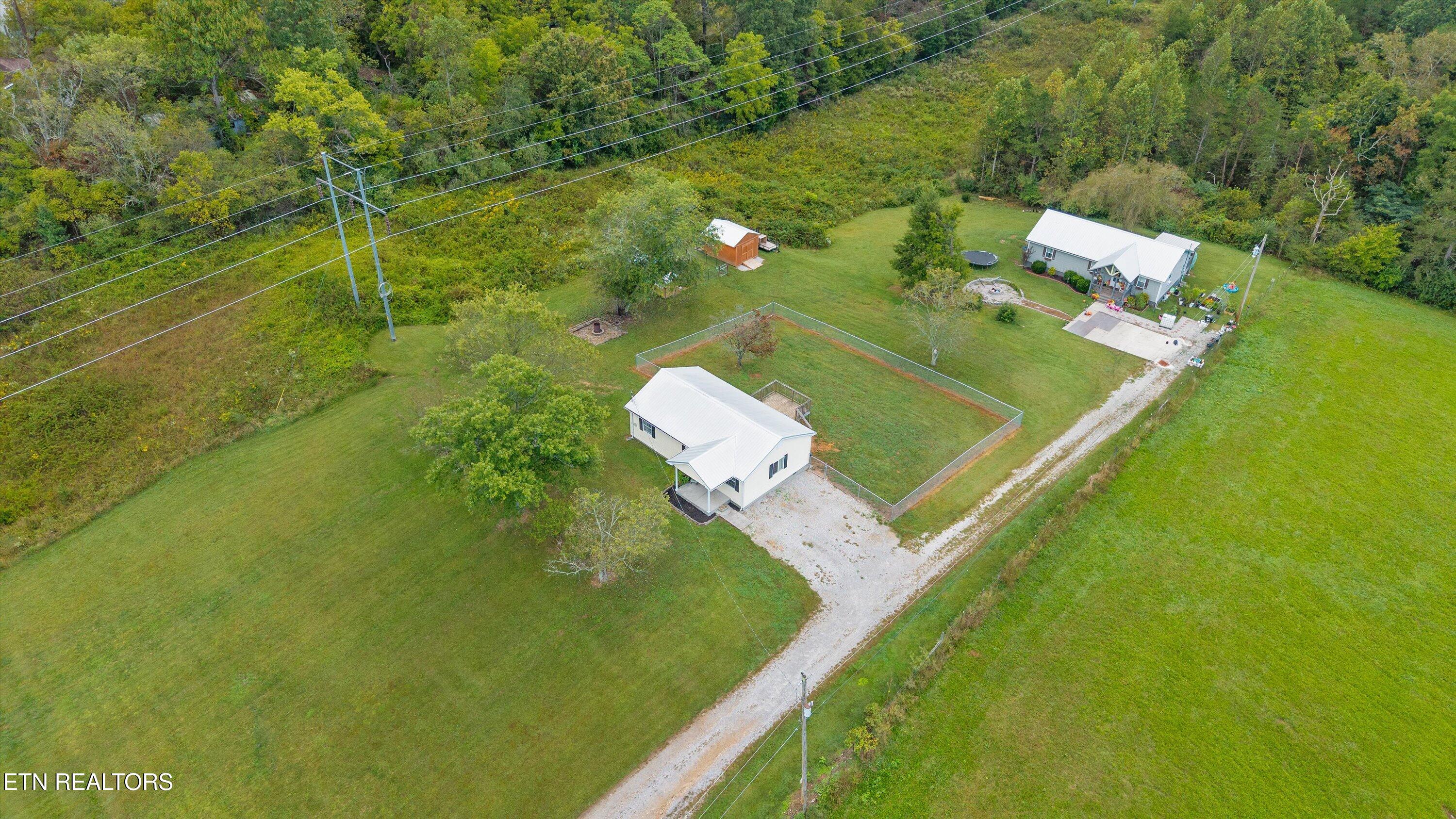 640 Camp Ridge Road Lafollette TN 37766