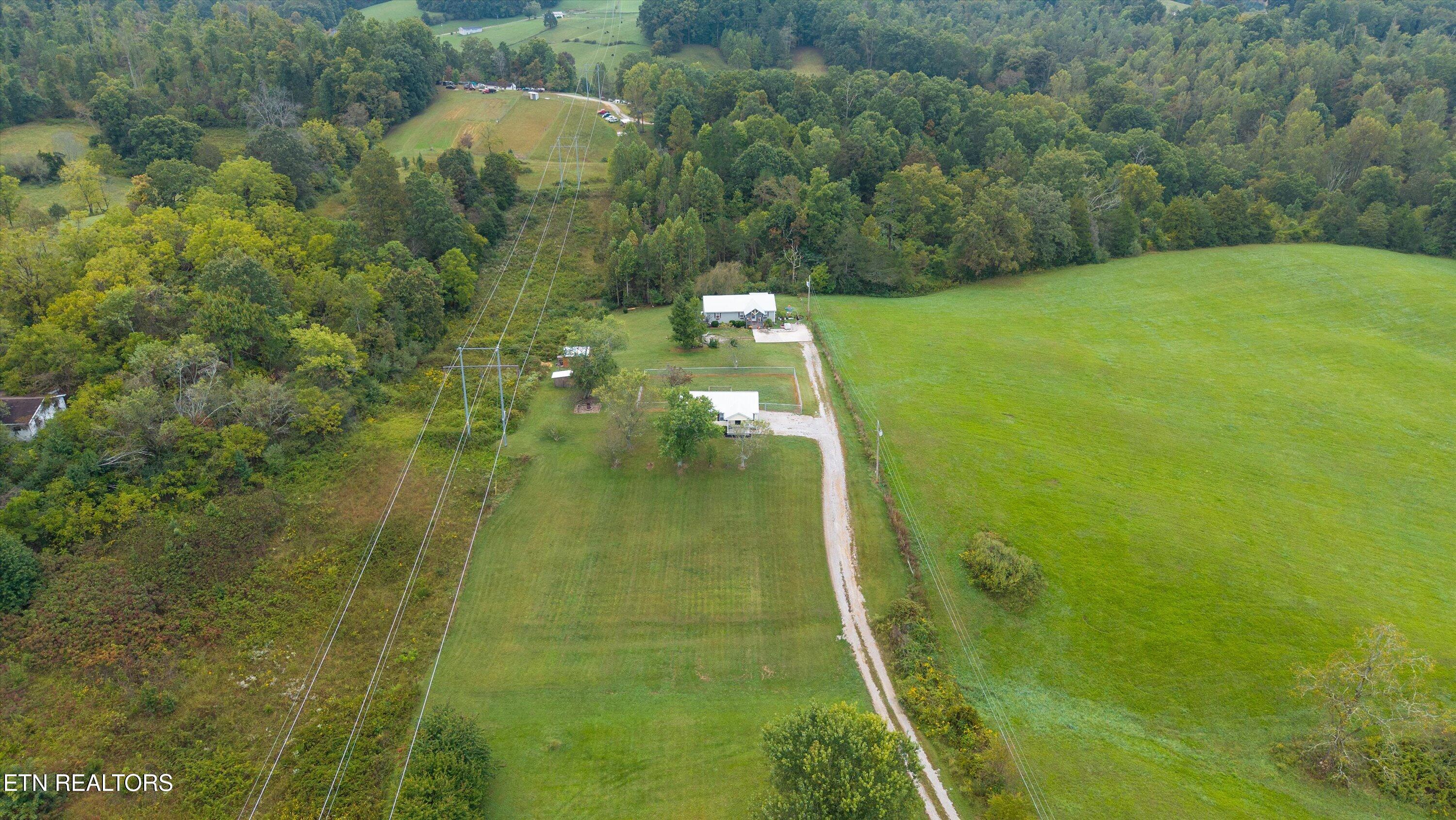 640 Camp Ridge Road Lafollette TN 37766