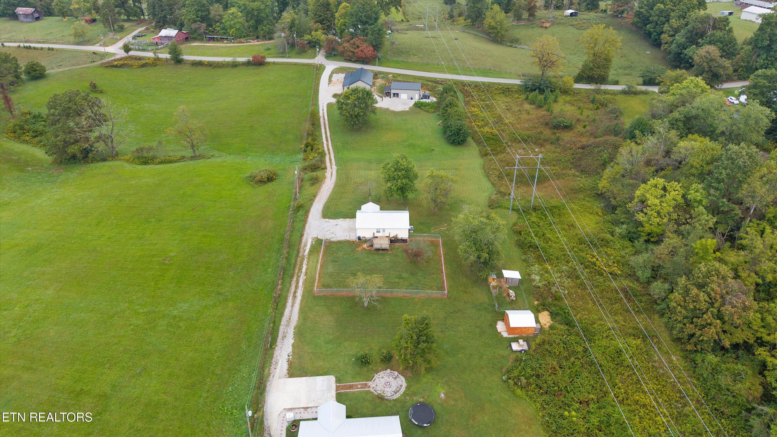 640 Camp Ridge Road Lafollette TN 37766