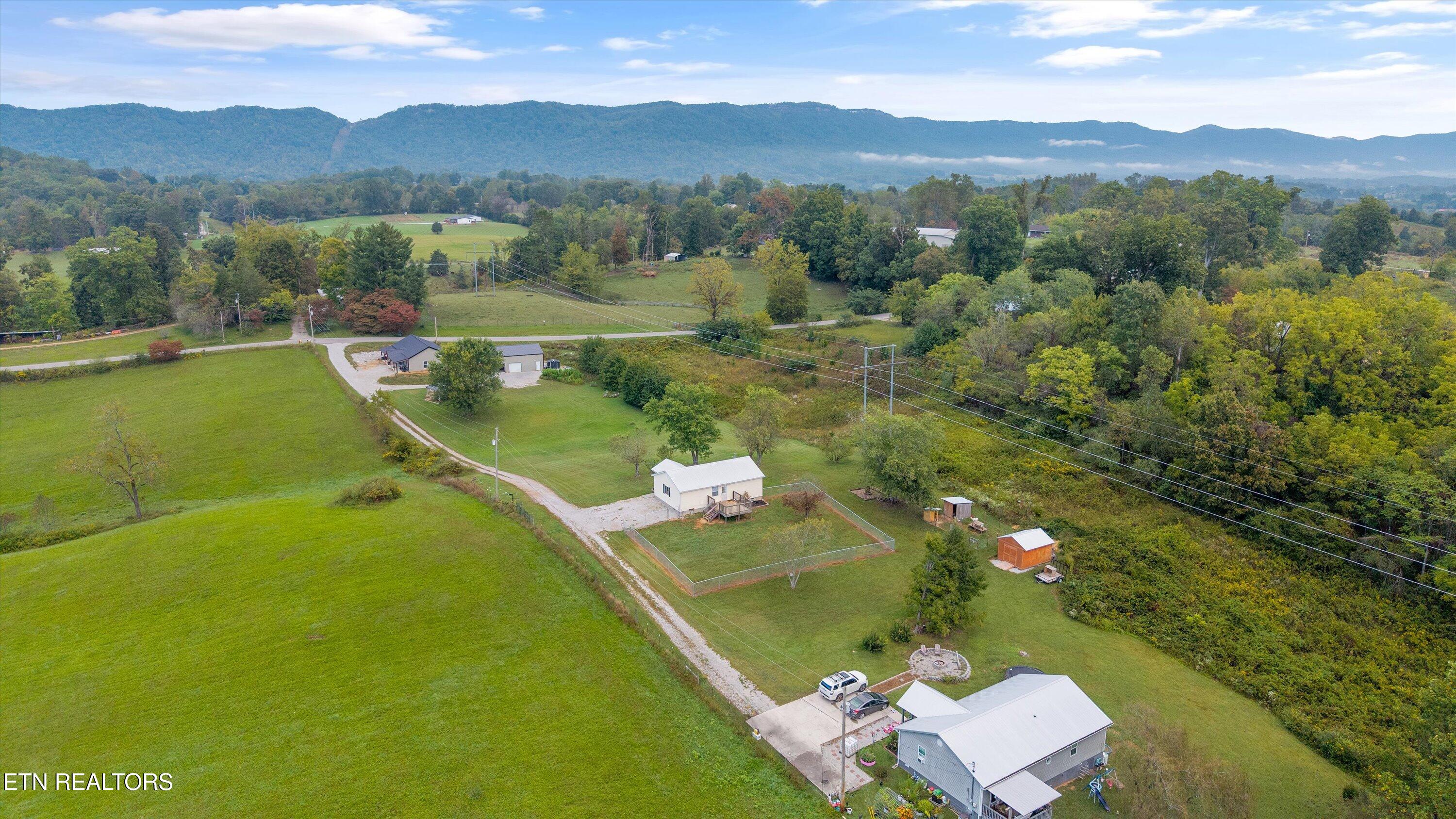 640 Camp Ridge Road Lafollette TN 37766