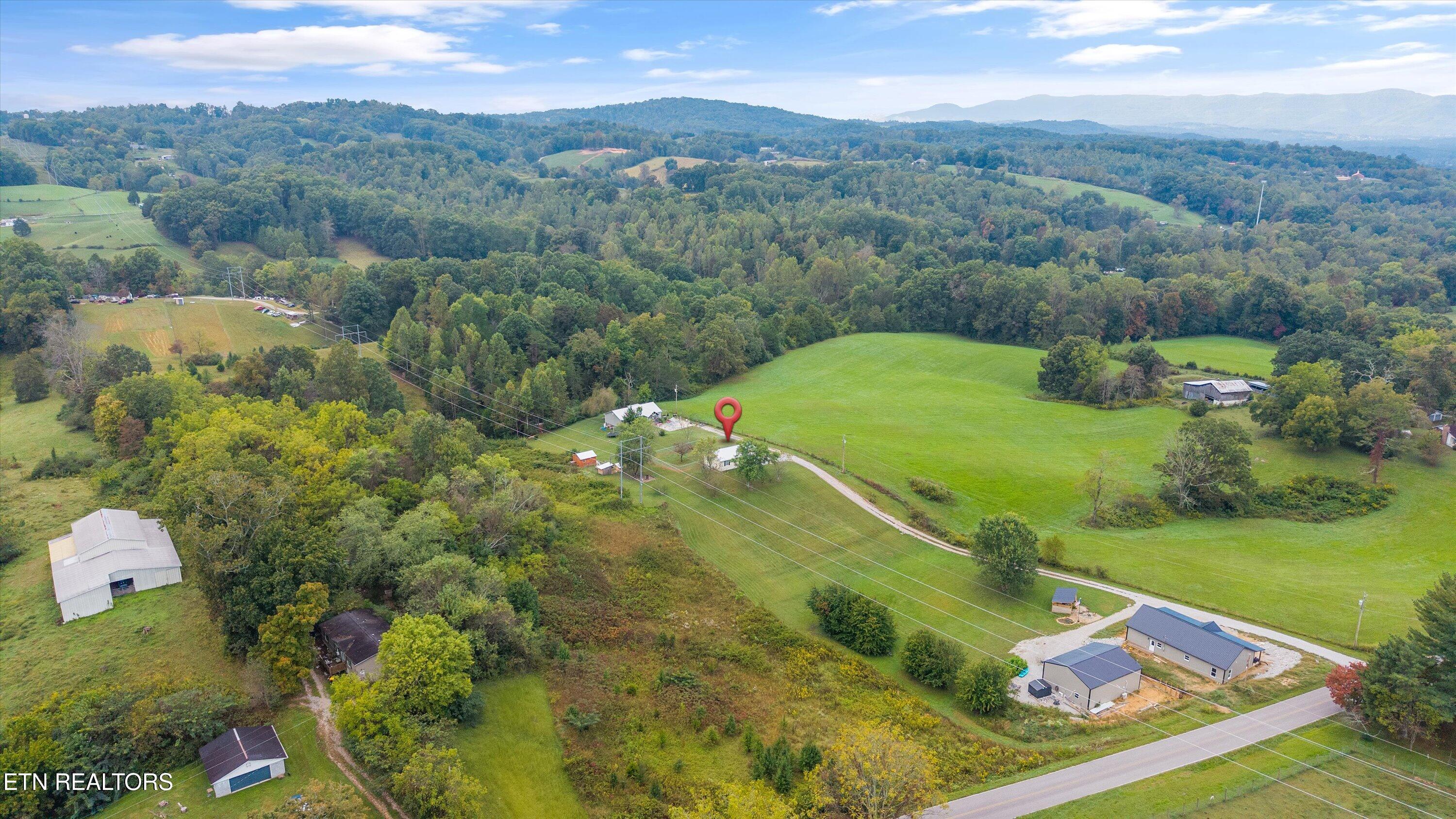 640 Camp Ridge Road Lafollette TN 37766