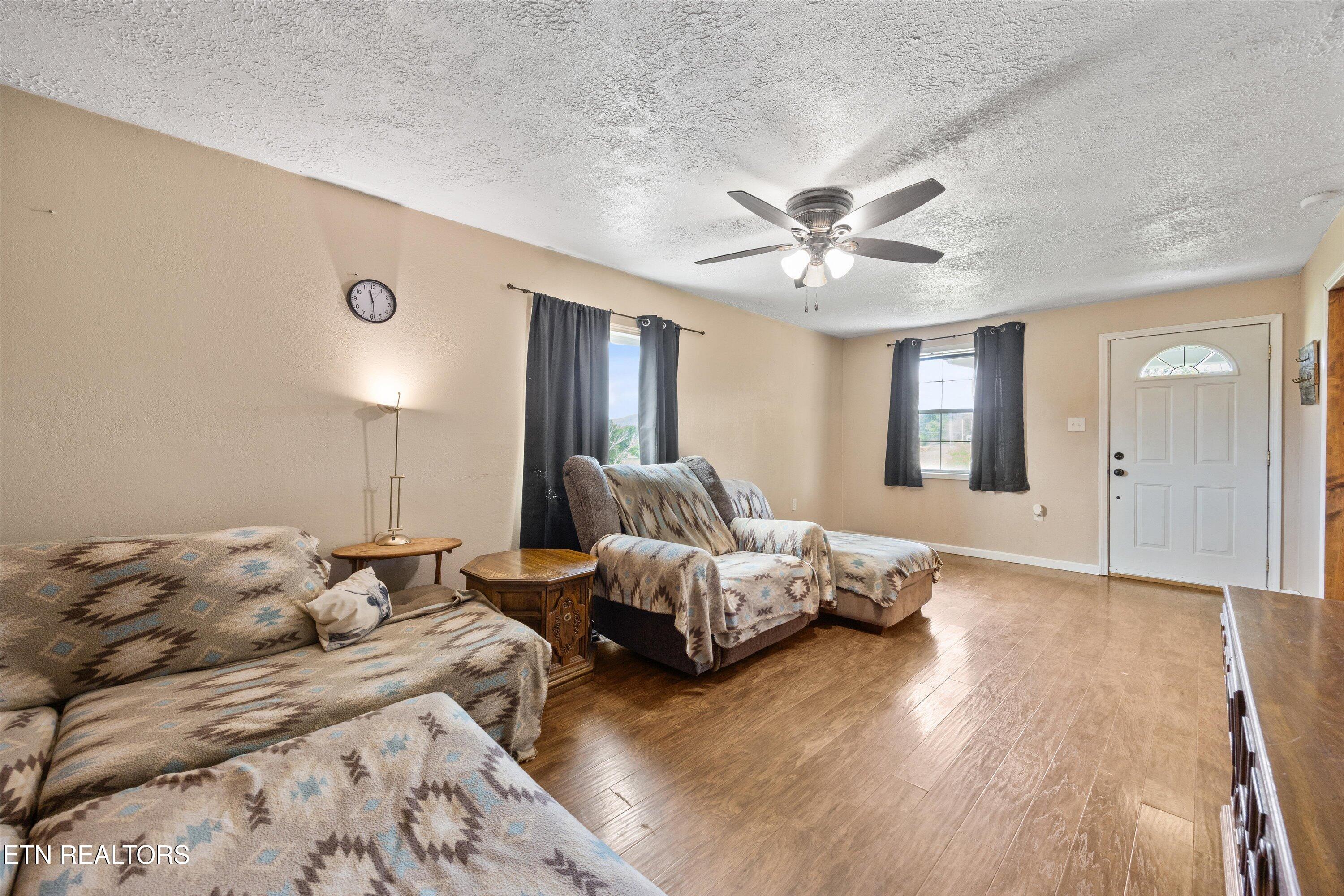 640 Camp Ridge Road Lafollette TN 37766