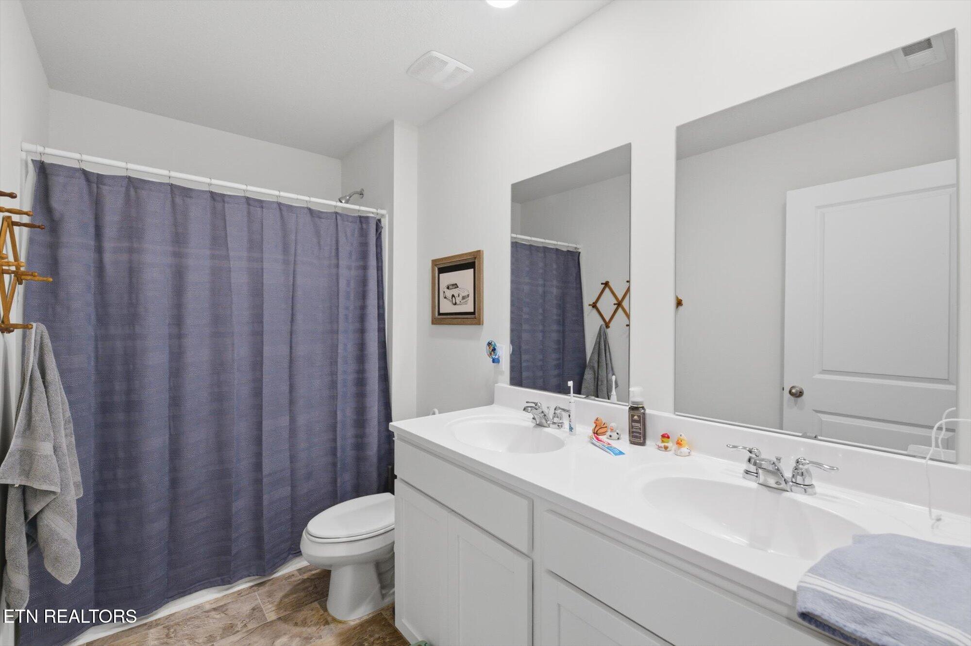 709 W Tellico Avenue Athens TN 37303