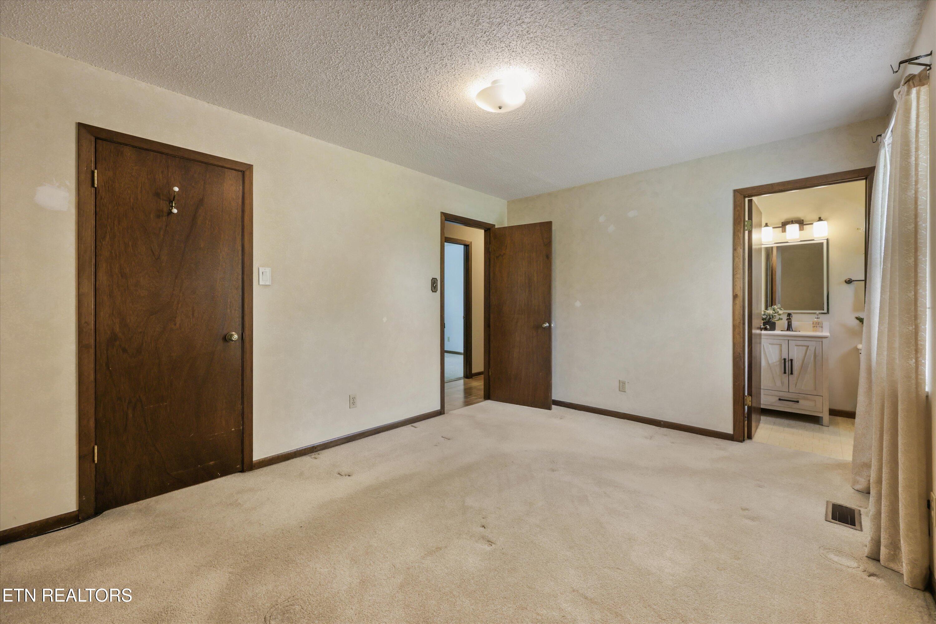 1705 Sundrop Drive Knoxville TN 37921