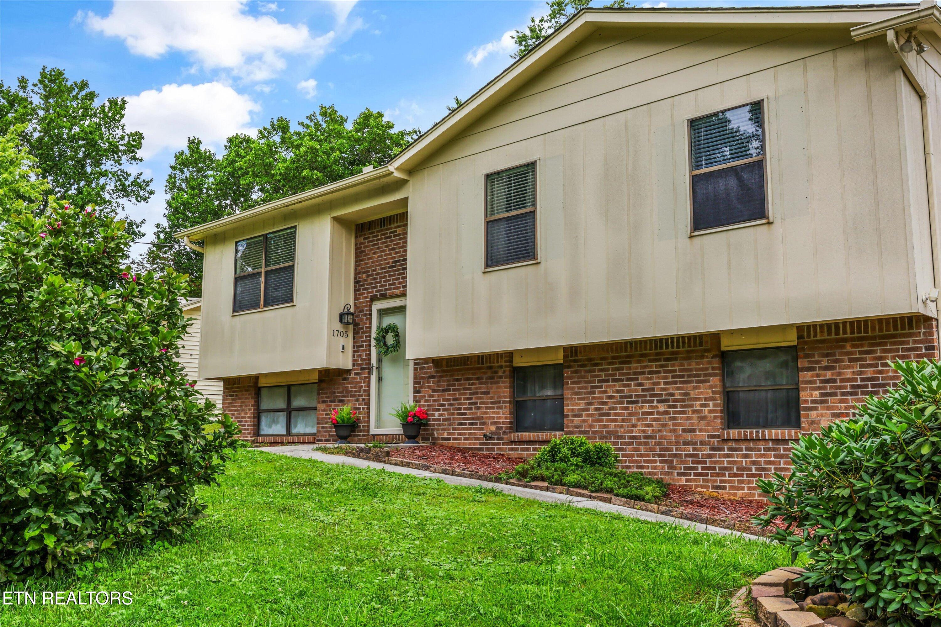 1705 Sundrop Drive Knoxville TN 37921