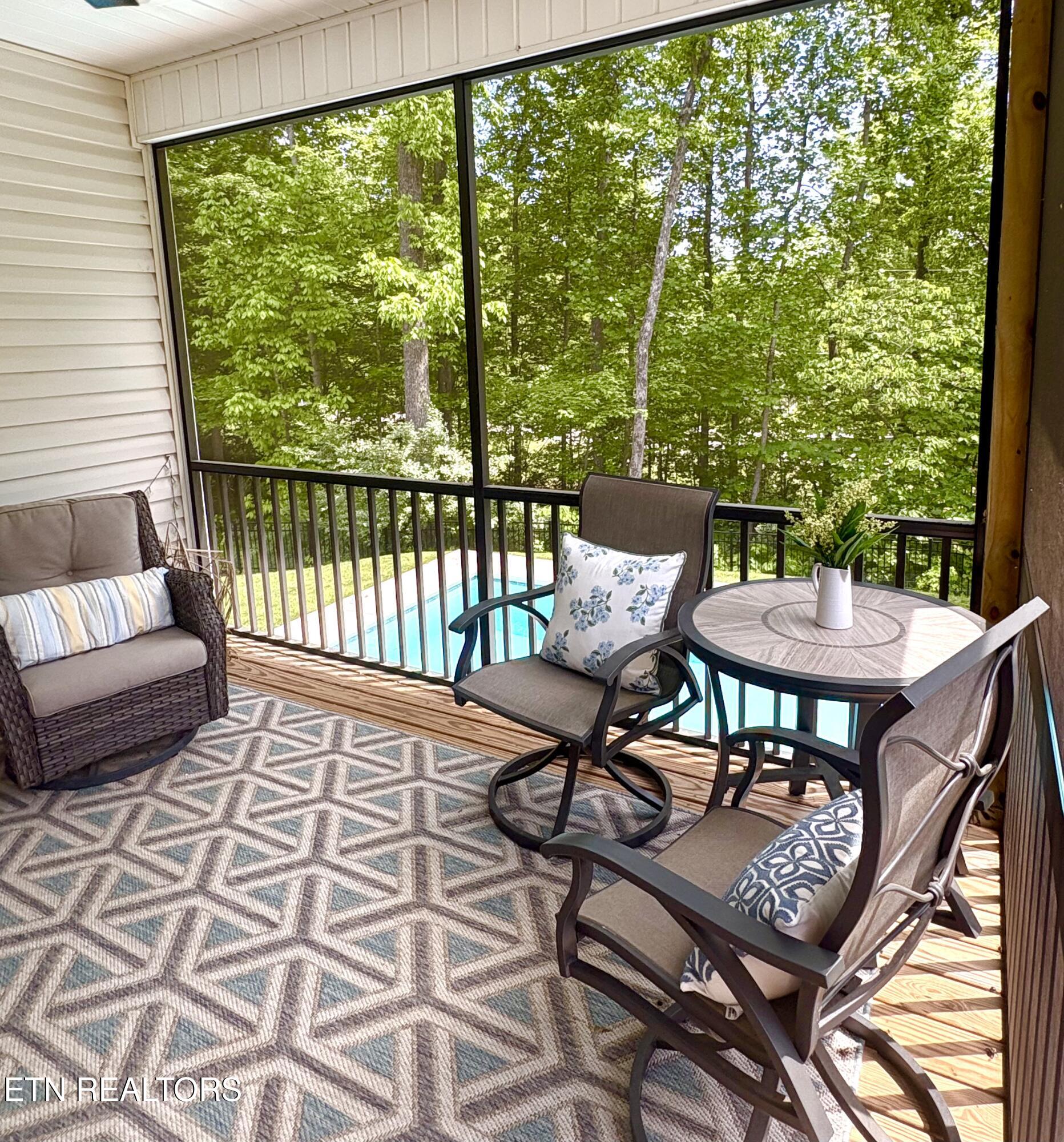 212 Nicoma Circle Loudon TN 37774