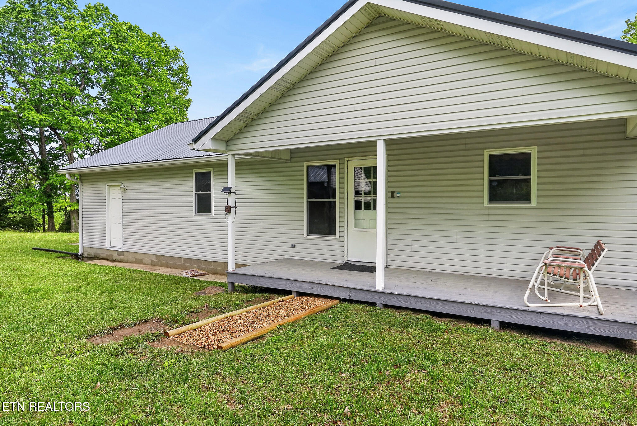 8607 Crossville Highway Sparta TN 38583