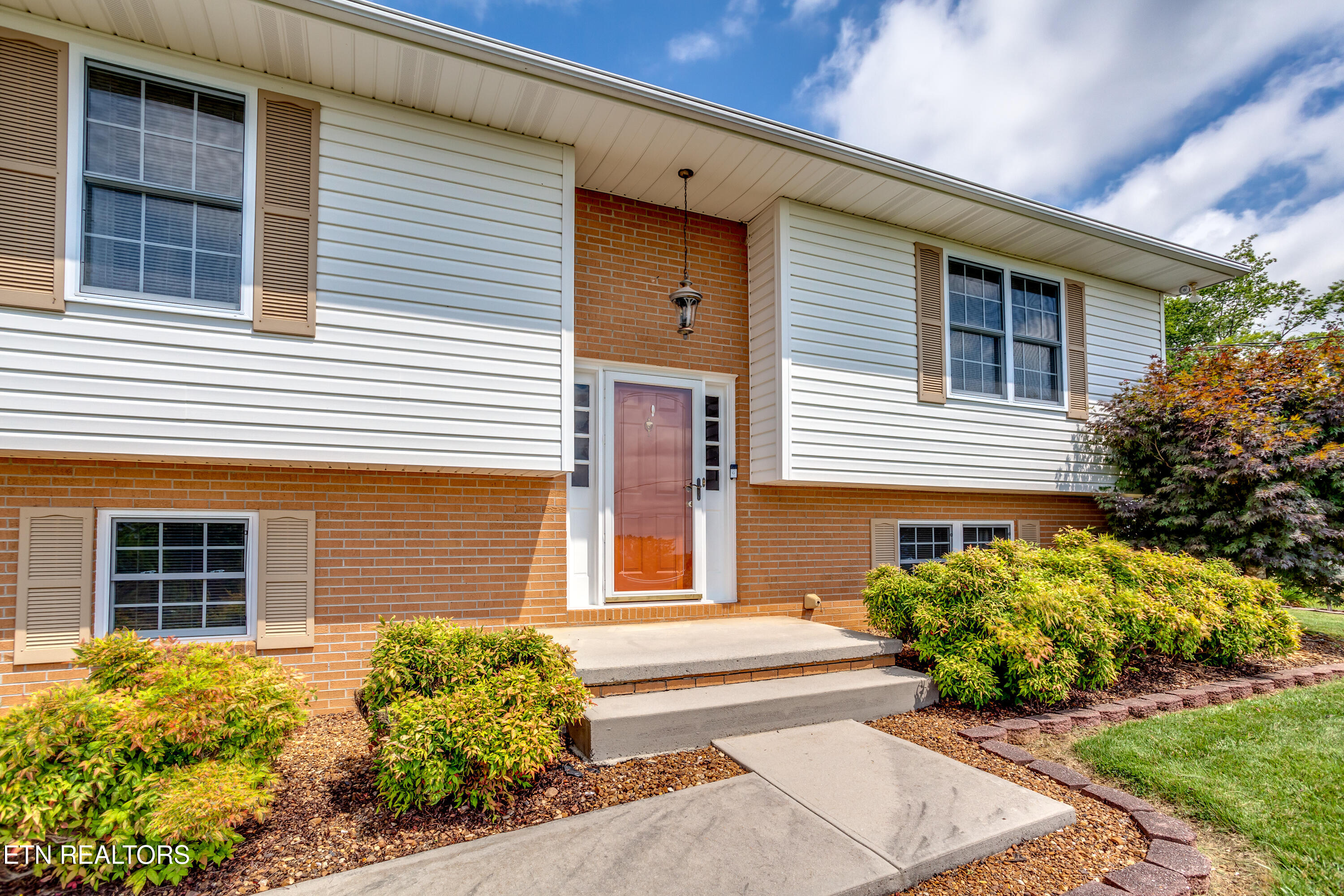 142 Highland Drive Corryton TN 37721
