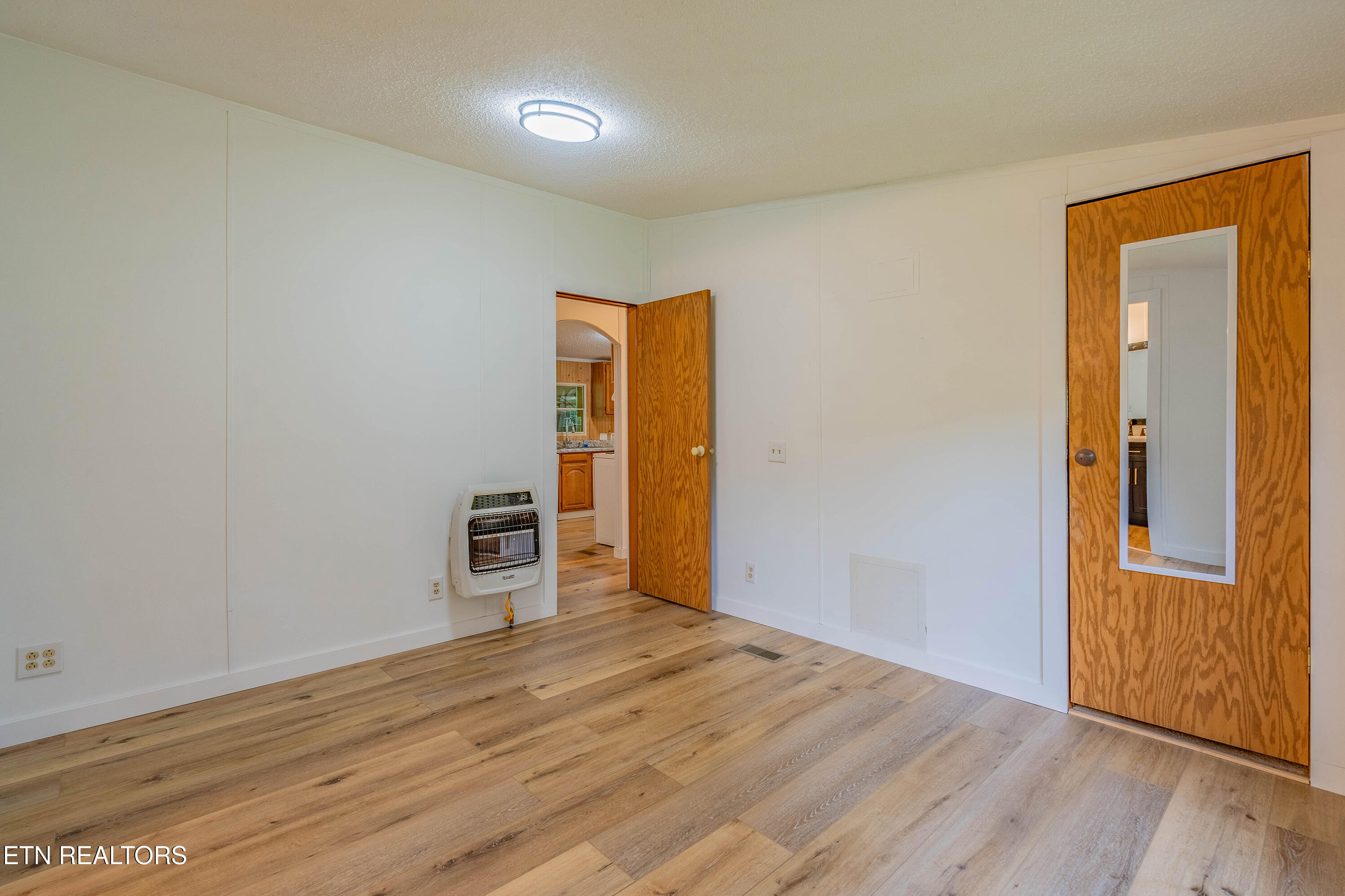 339 Bowers Road Harriman TN 37748